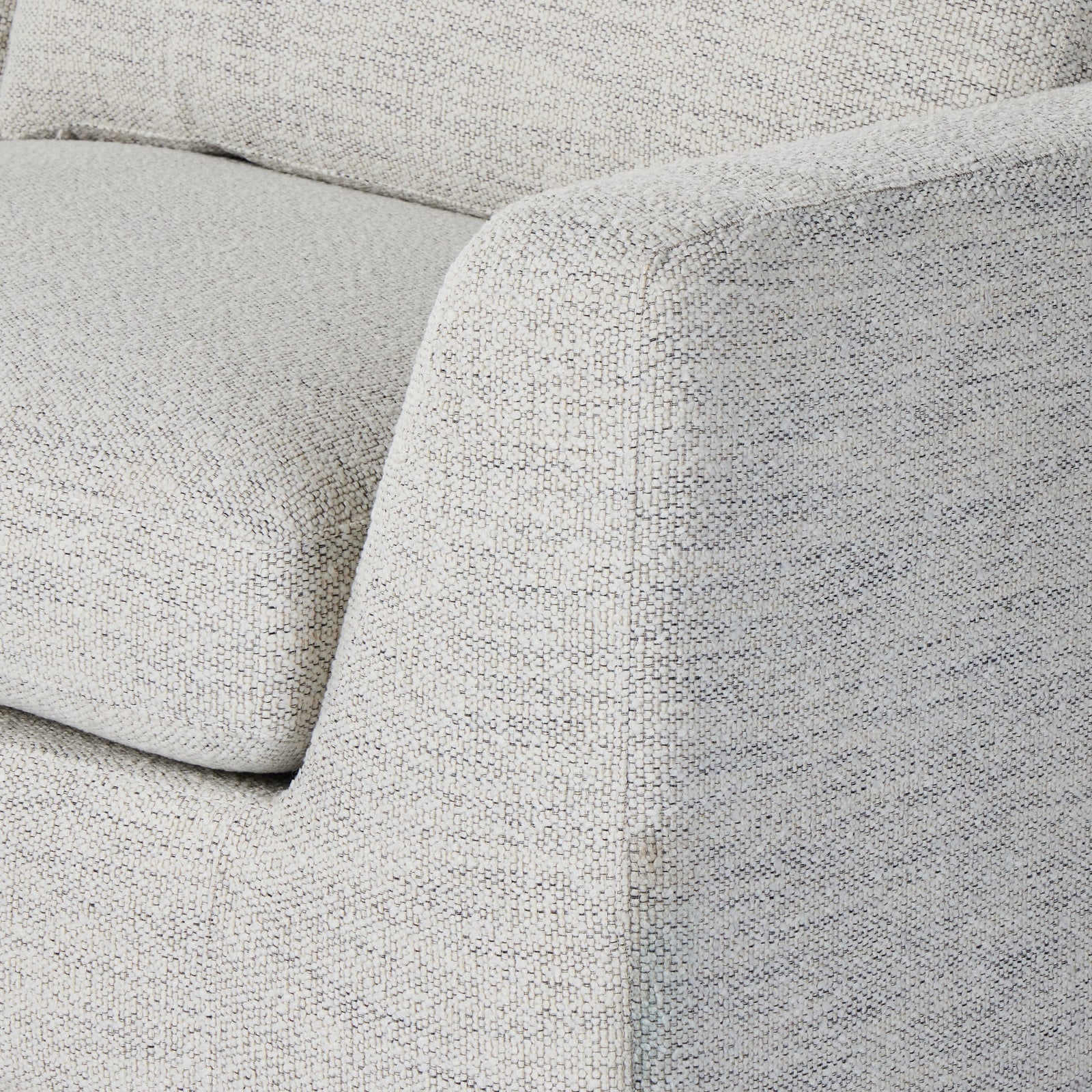 Colt 4-Piece Sectional
