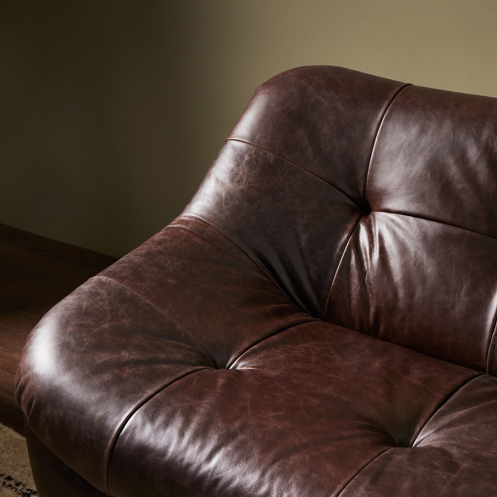Farley Sofa-106
