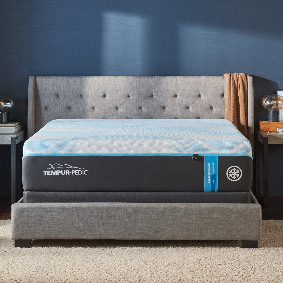 Tempur-Pedic LuxeBreeze Mattress - 10° Cooler