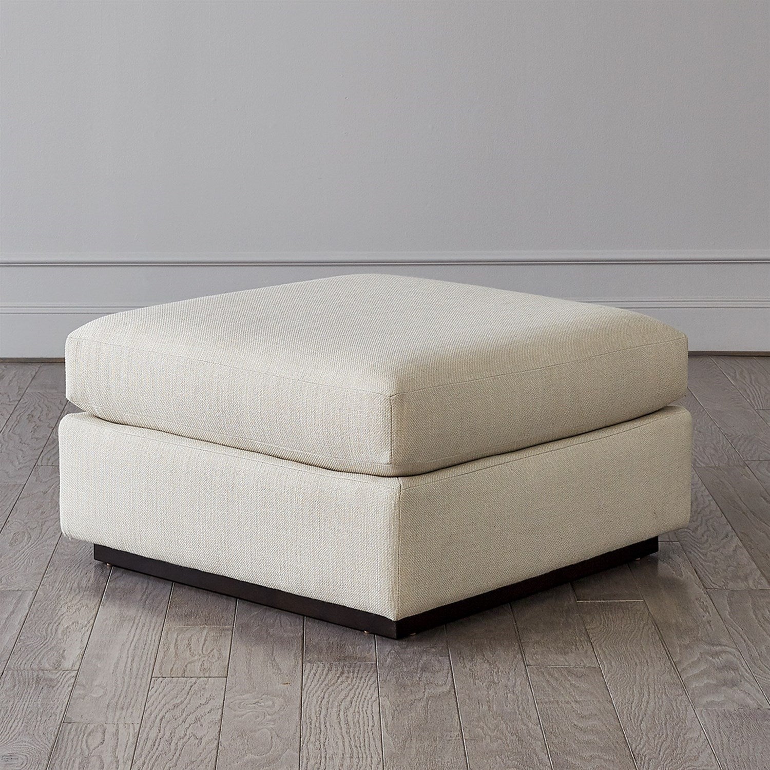 Global Views Alder Sectional Chair - Muslin