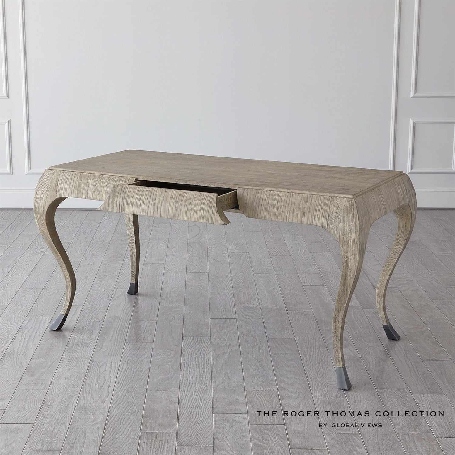 Global Views Paris Desk