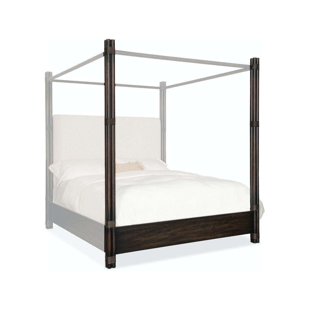 Hooker Furniture Retreat Pole Rattan Upholstered Poster Bed w/Canopy