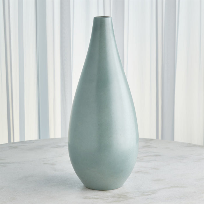 Global Views Feathered Vase