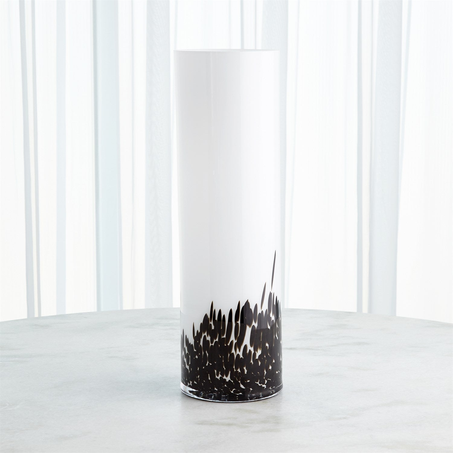 Global Views Confetti Vase - BlackWhite