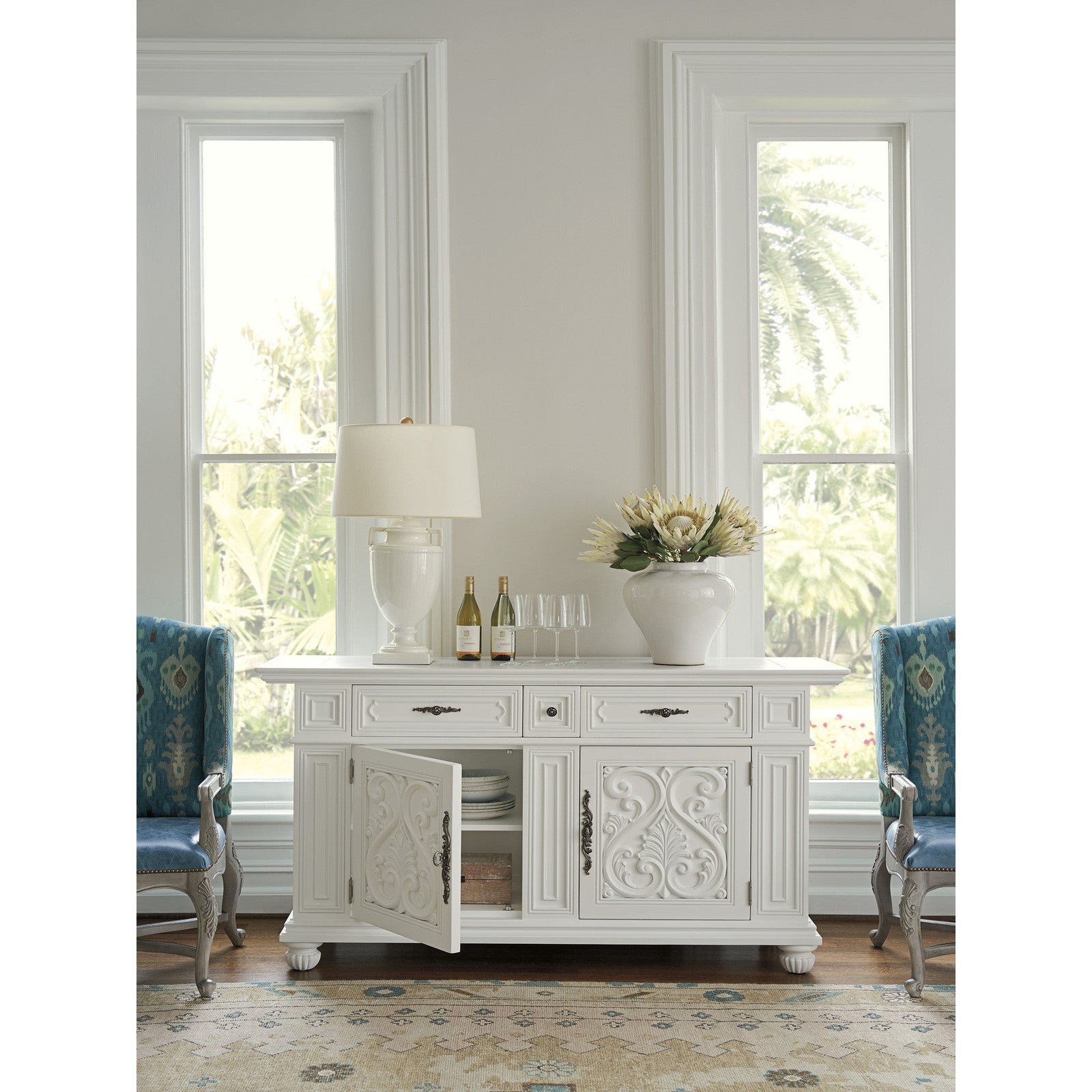 Barclay Butera Villa Blanca Amalfi Buffet