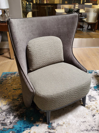 Caracole Modern La Moda Forma Accent Chair Floor Sample