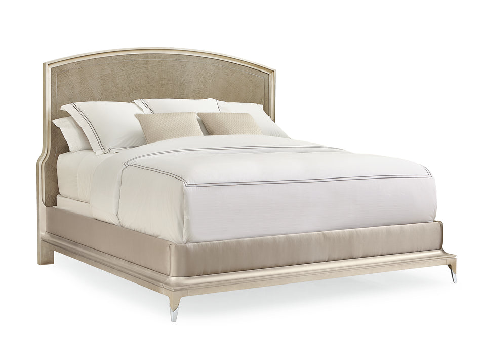 Caracole Classic Rise to the Occasion Queen Bed DSC