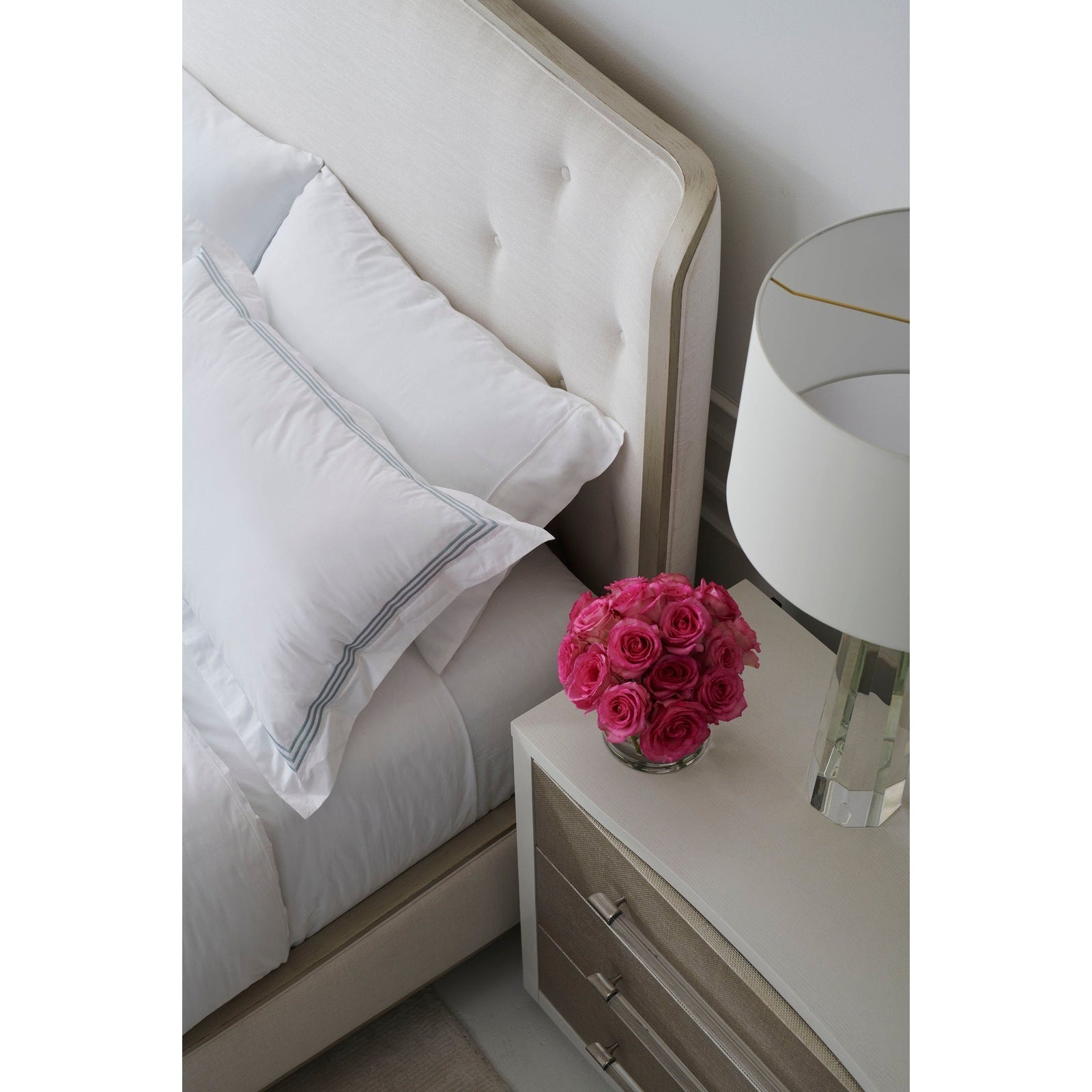 Caracole Classic Clear The Air Bed DSC Sale