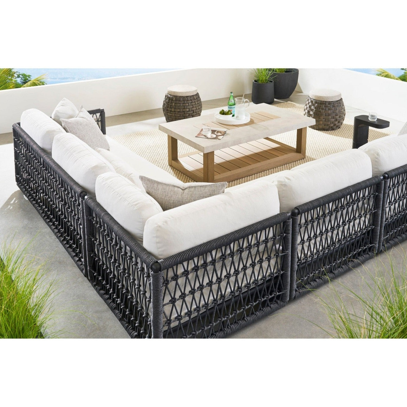 Vanguard Collins Outdoor End Table