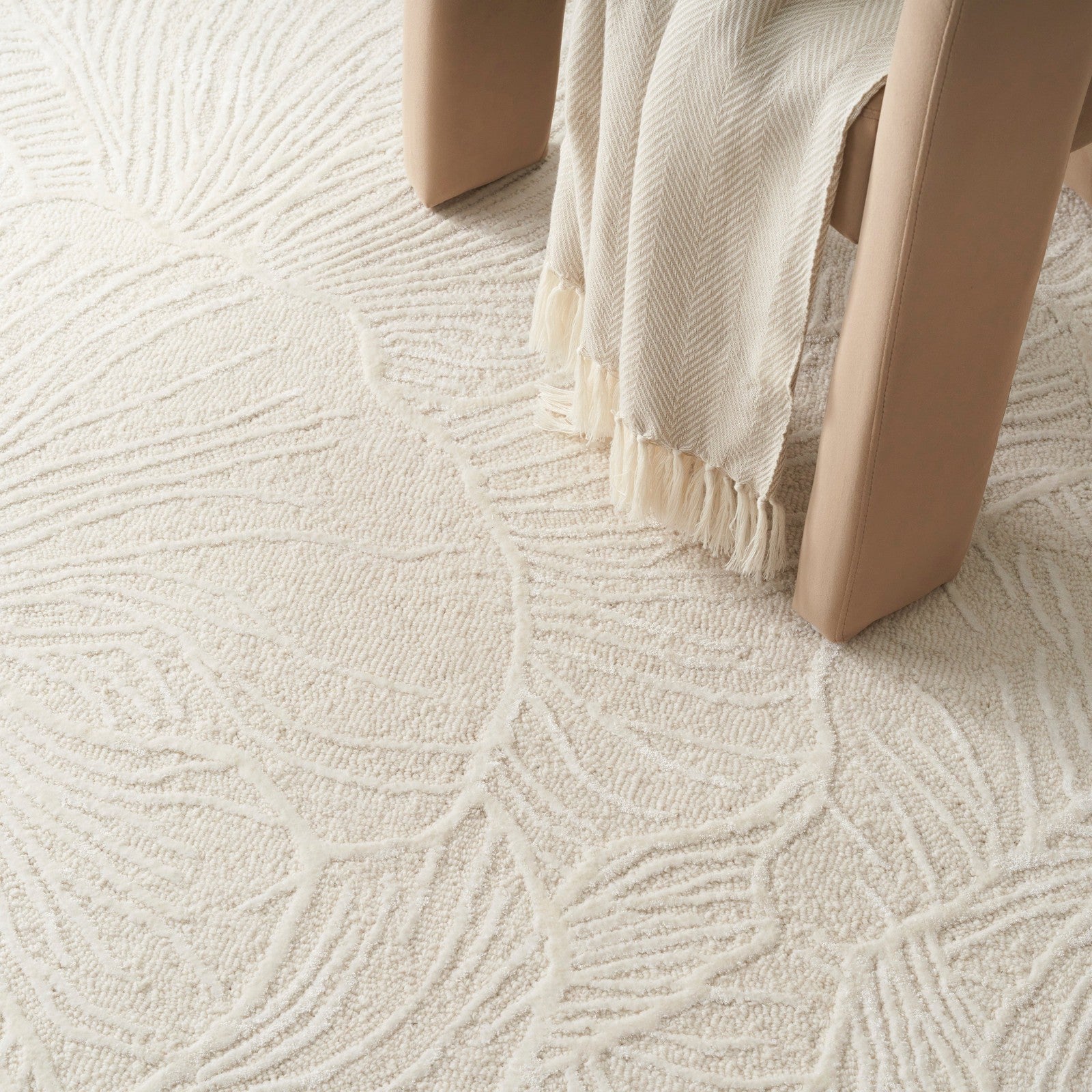 Nourison Avra AVR01 Modern Indoor Rug