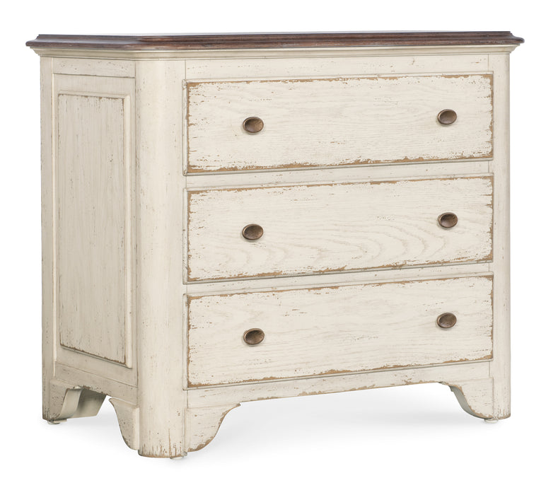 Hooker Furniture Americana Three-Drawer Nightstand B