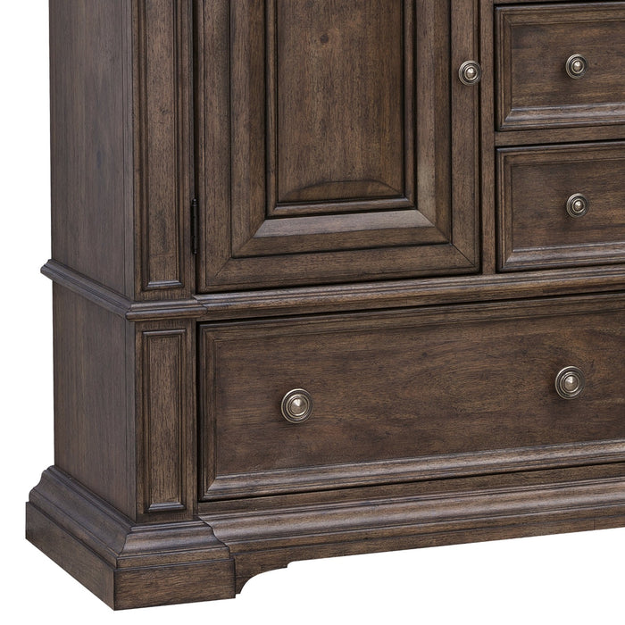 Pulaski Furniture Woodbury 5-Drawer Dresser with Cabinets