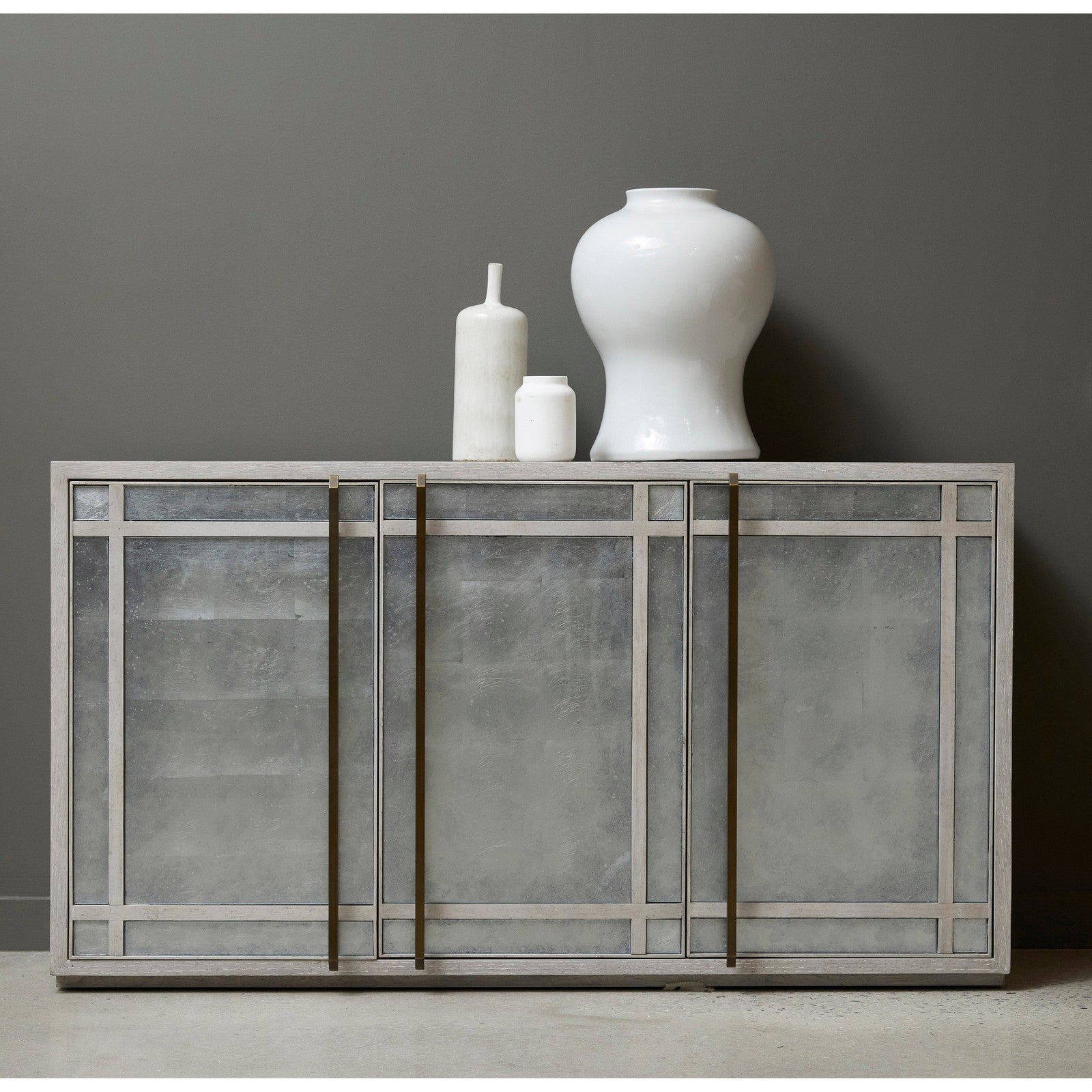 Pulaski Furniture 3 Door Eglomise Credenza