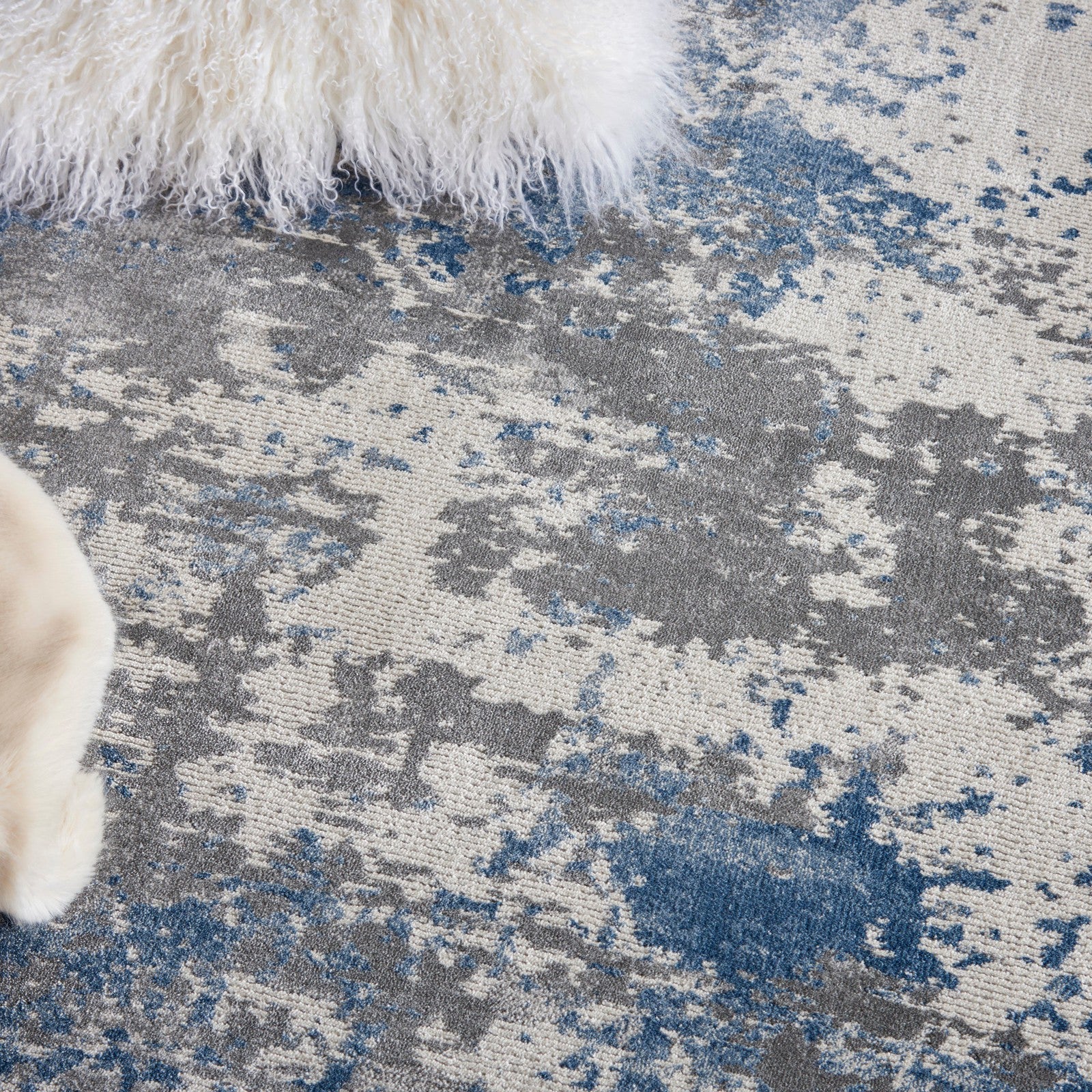 Nourison Rustic Textures RUS08 Modern Indoor Rug