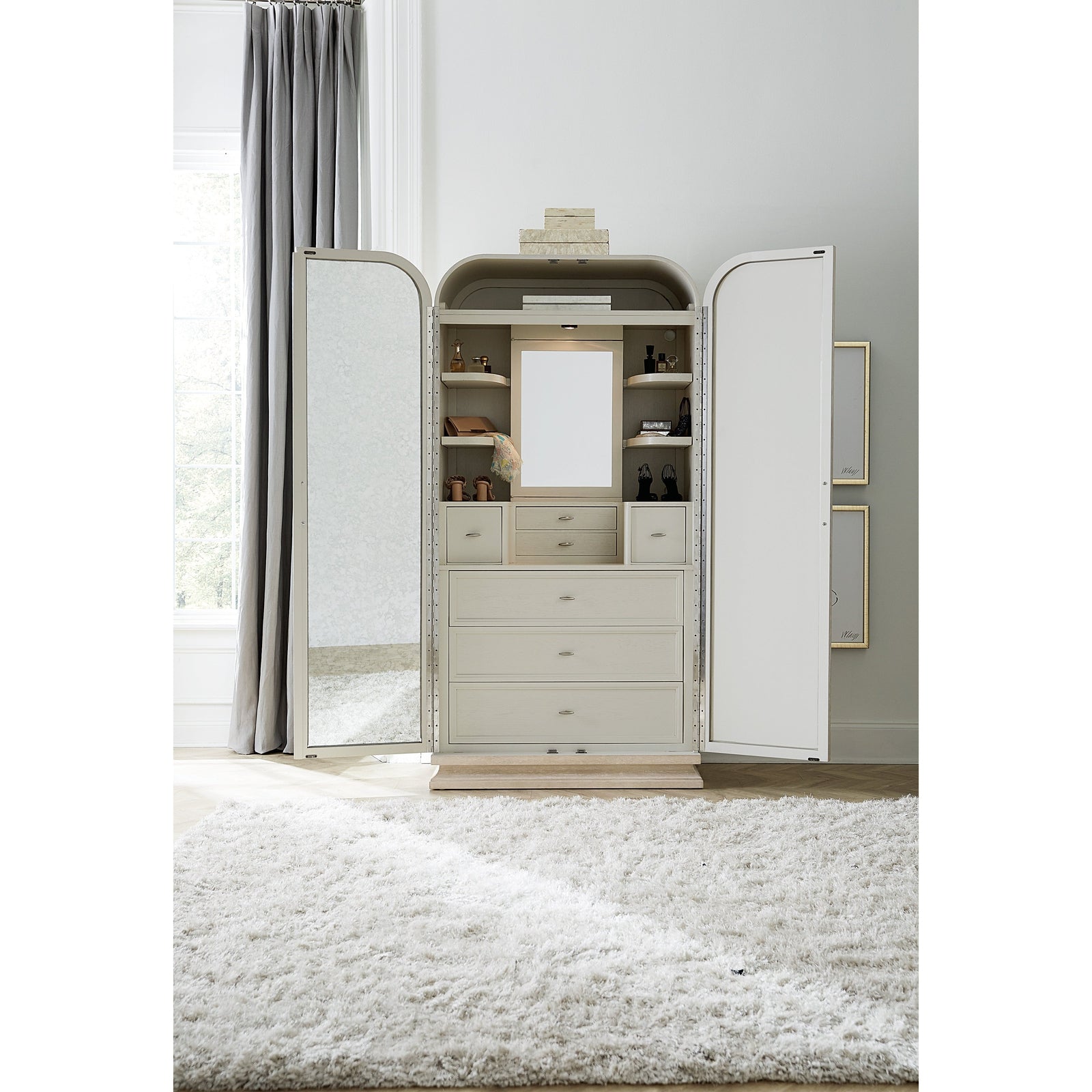 Hooker Furniture Nouveau Chic Wardrobe