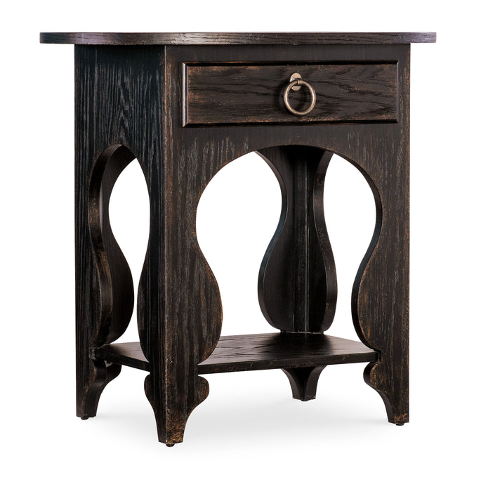 Hooker Furniture Americana One-Drawer Oval Nightstand