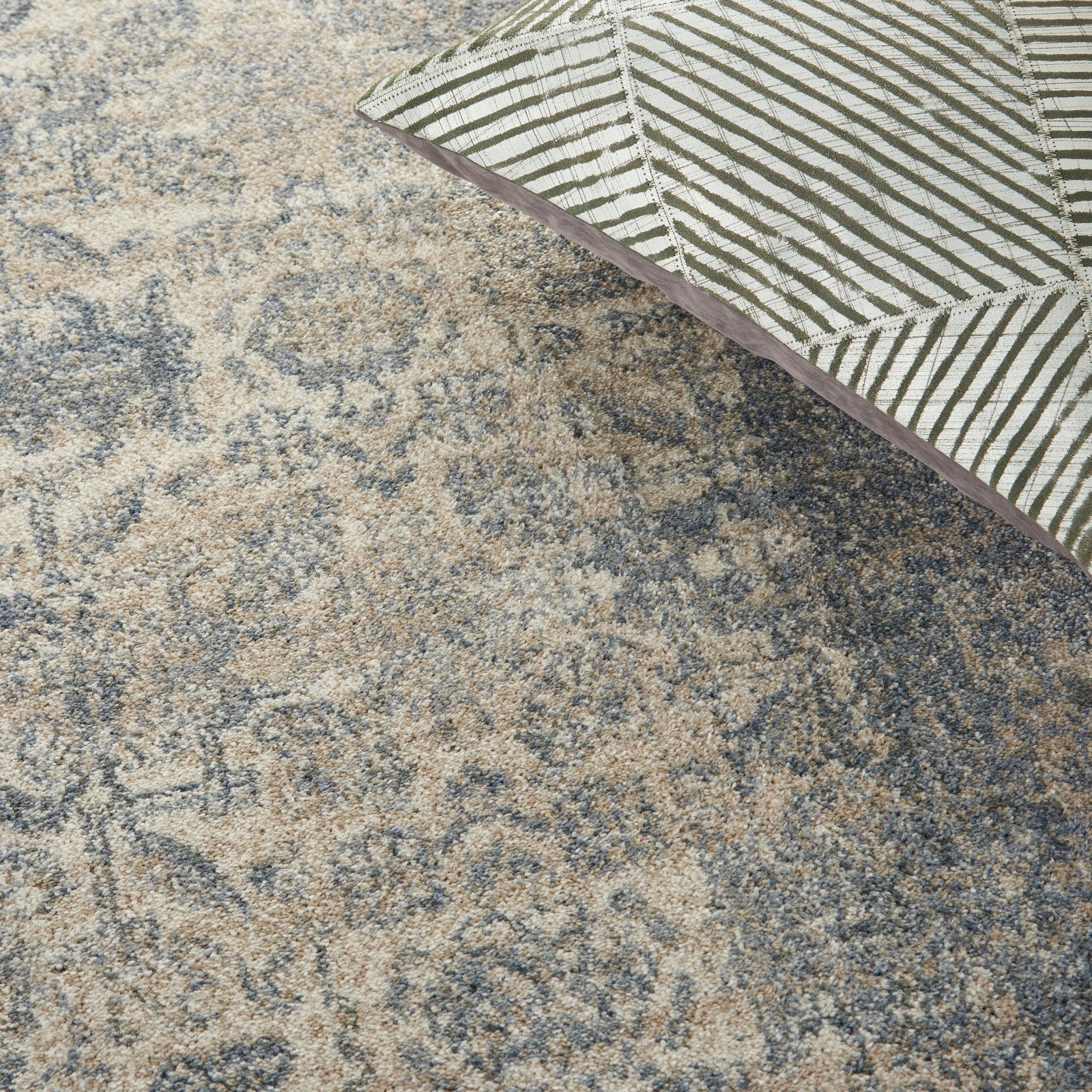 Nourison Moroccan Celebration KI3M1 Vintage Indoor Rug