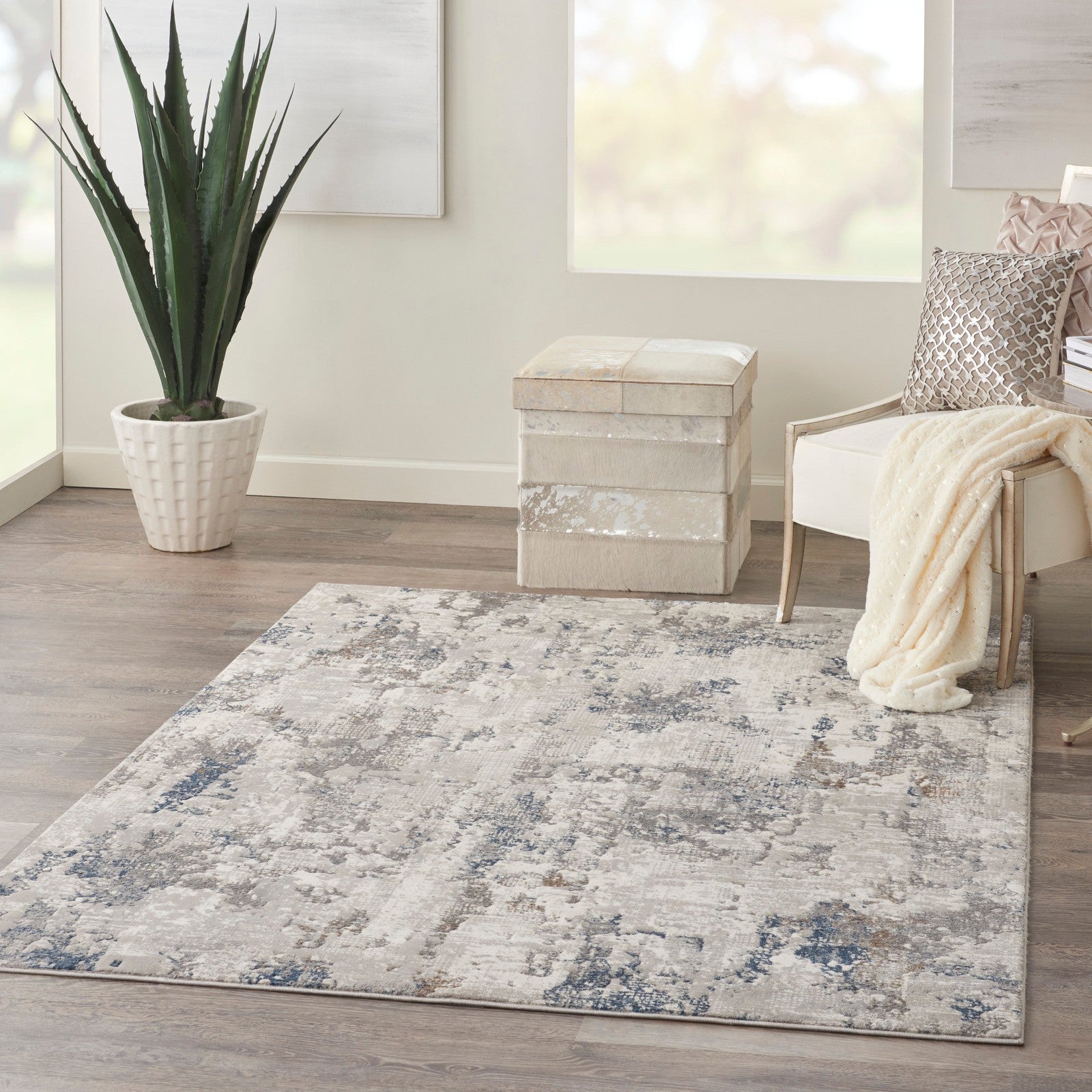 Nourison Royal Terrace KI42 Modern Indoor Rug