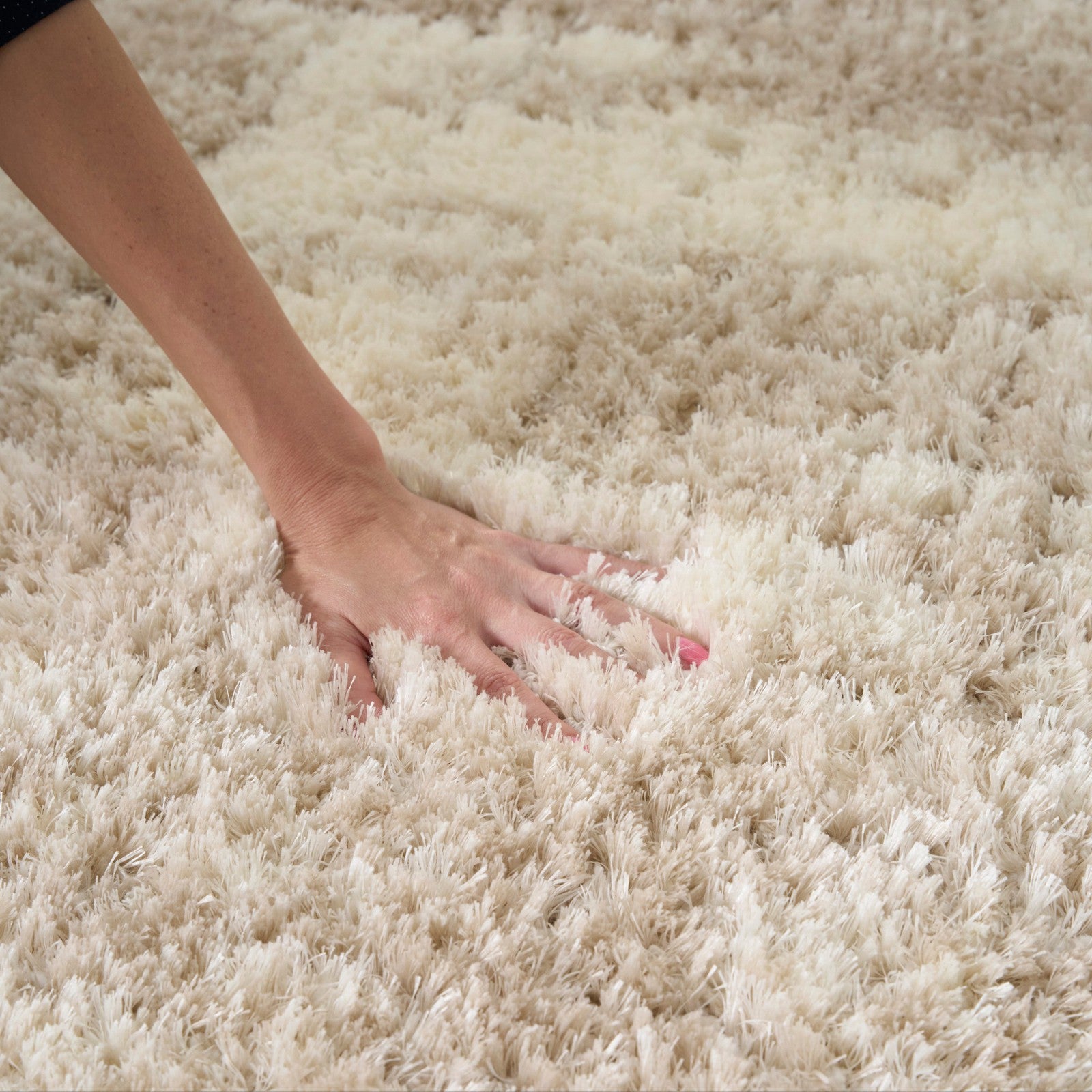 Nourison Dreamy Shag DRS01 Modern Indoor Rug