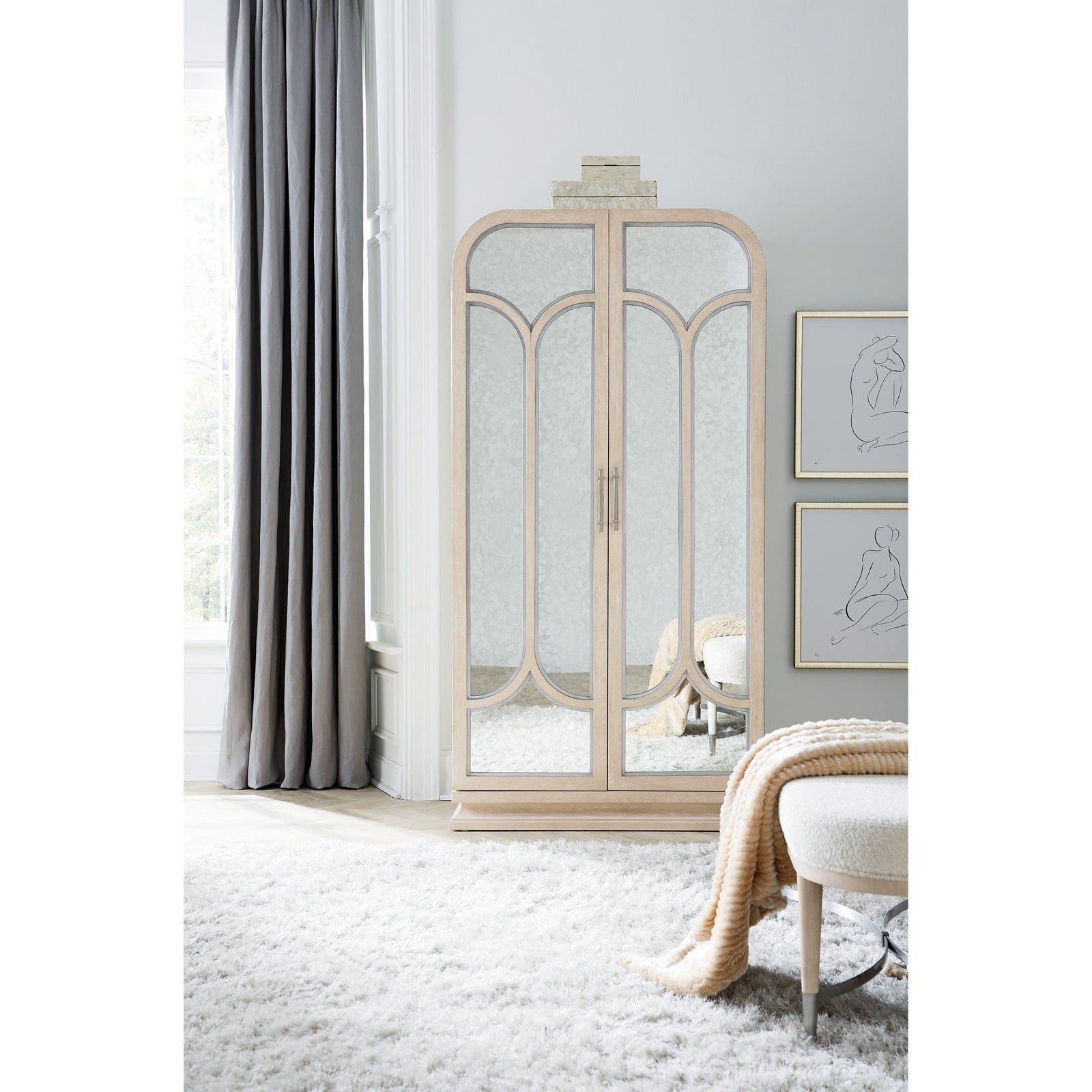 Hooker Furniture Nouveau Chic Wardrobe