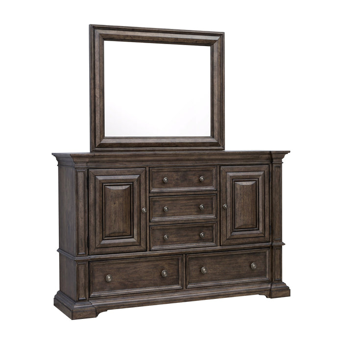 Pulaski Furniture Woodbury 5-Drawer Dresser with Cabinets