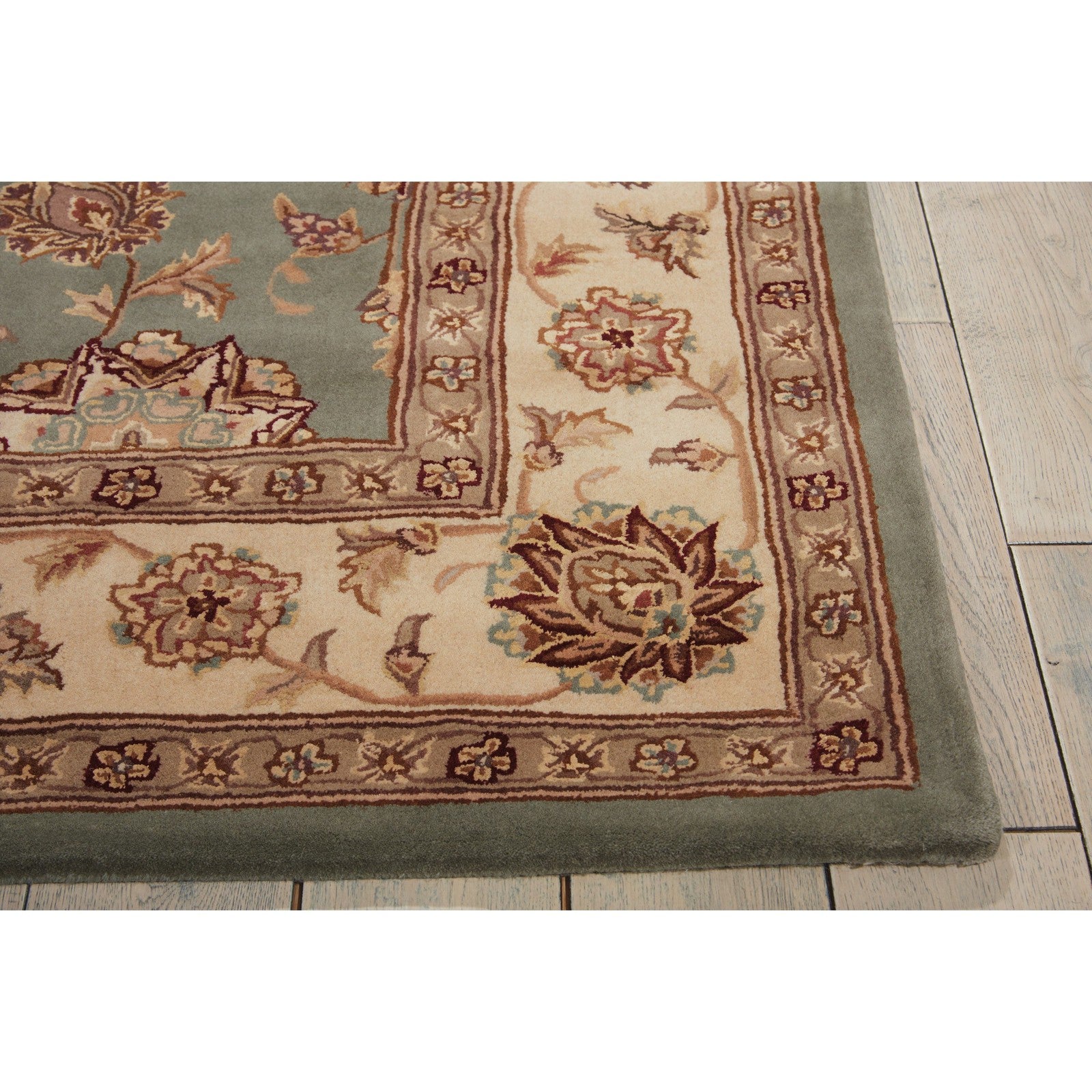 Nourison 2000 2210 Traditional Indoor Rug