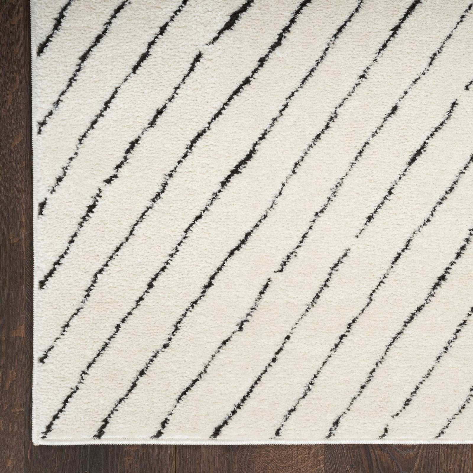 Nourison Modern Comfort MNC01 Scandinavian Indoor Rug