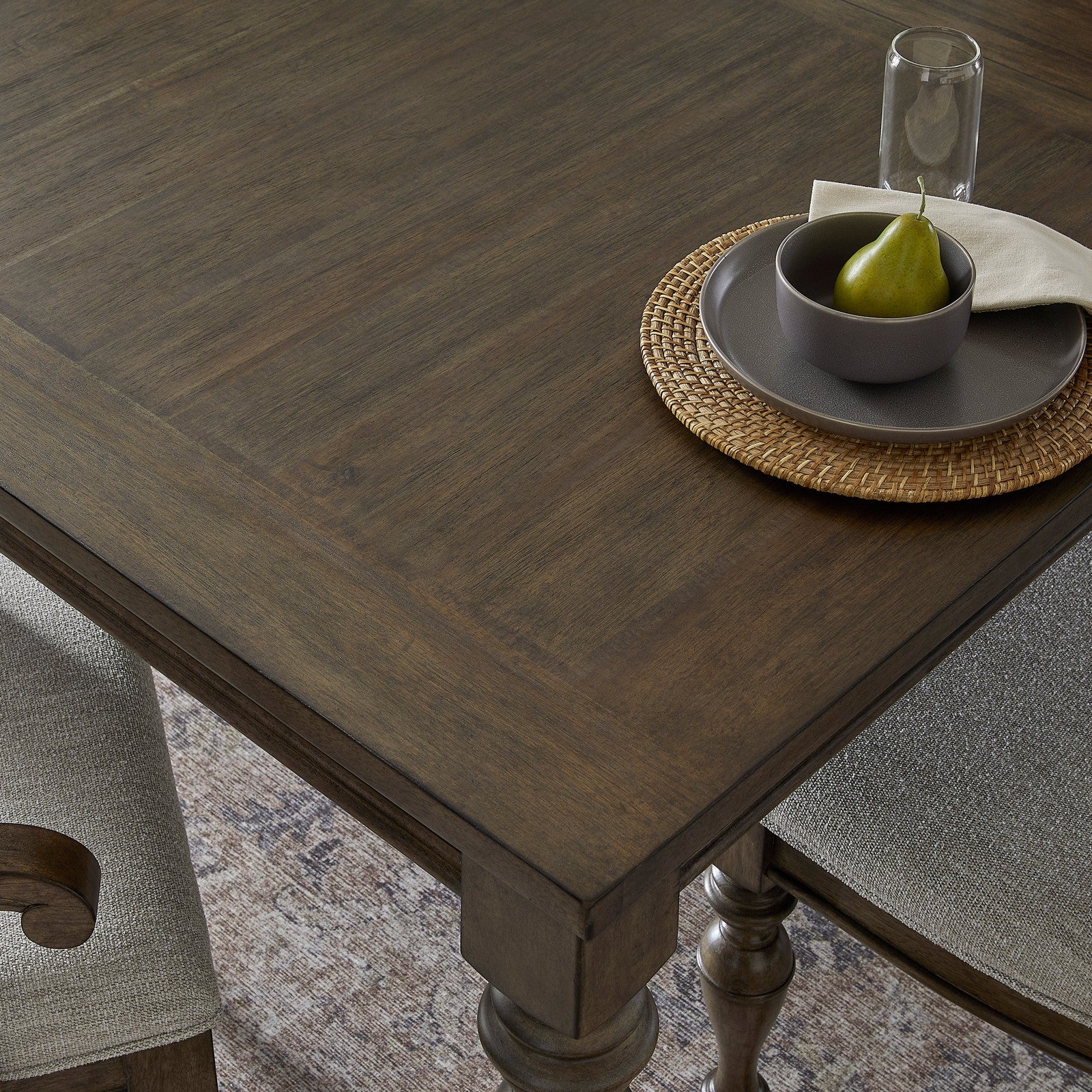 Pulaski Furniture Woodbury Leg Table