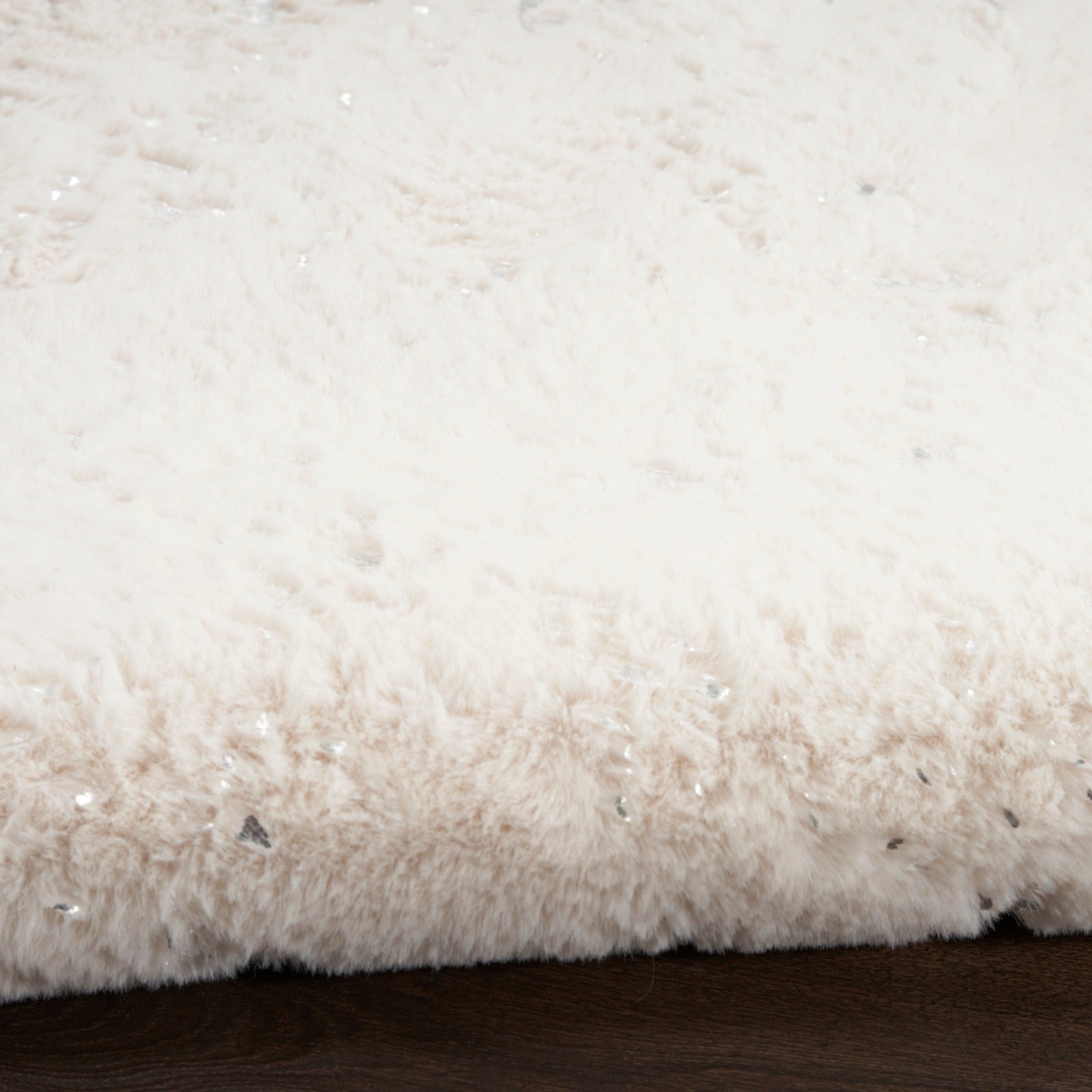 Nourison Cozy Shimmer CSH01 Glam Indoor Rug