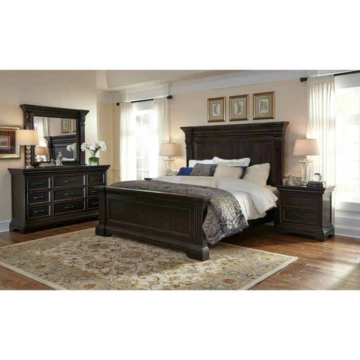 Pulaski Furniture Caldwell 11 Drawer Dresser