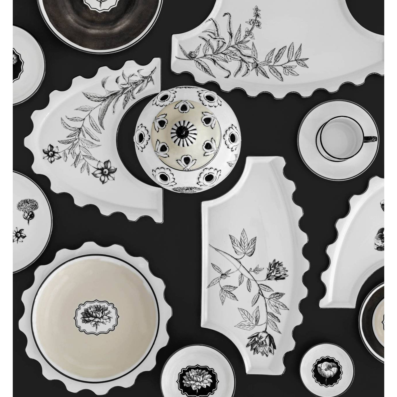 Vista Alegre Christian Lacroix - Herbariae Parade Rectangular