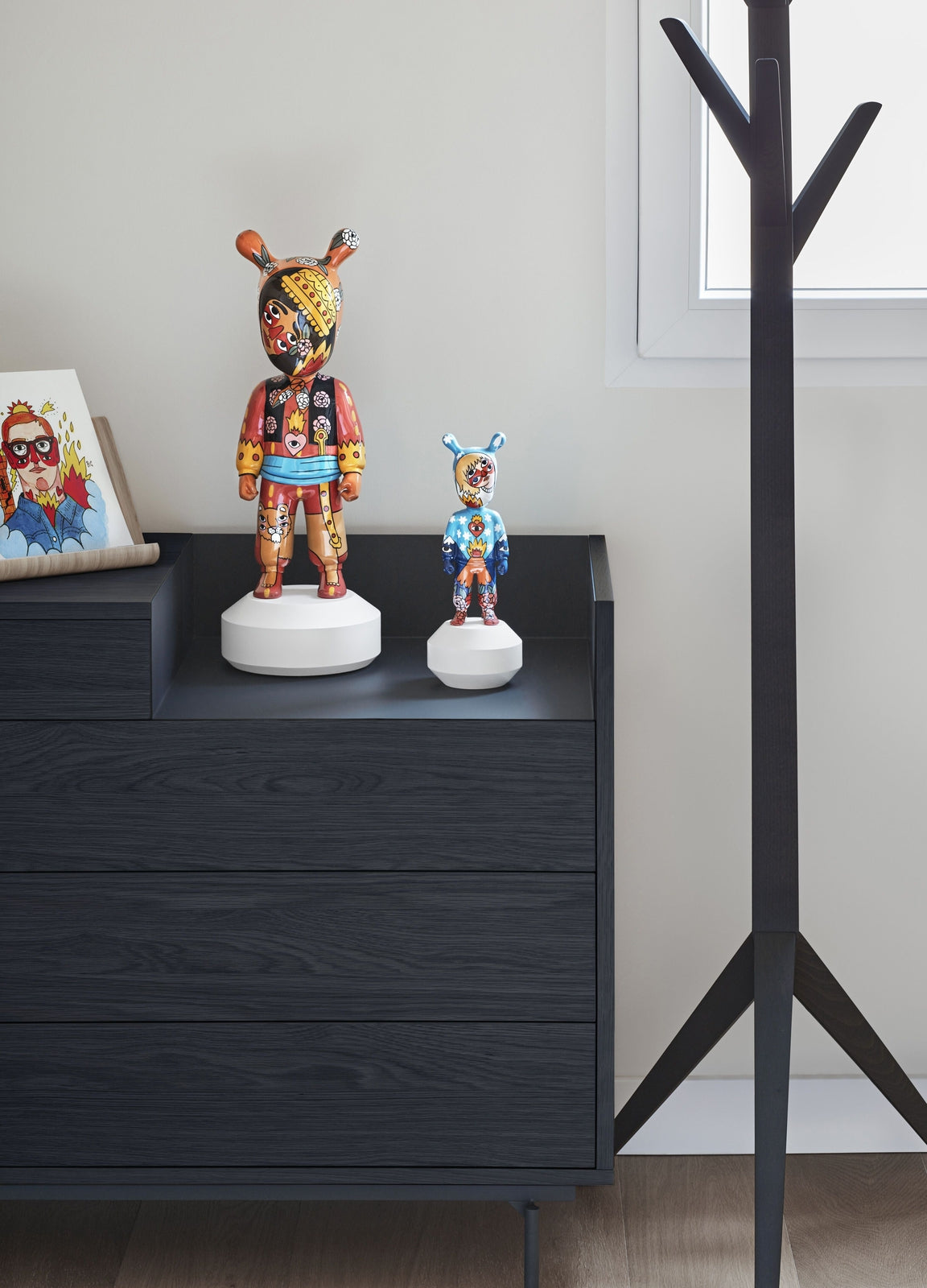 Lladro The Guest Figurine