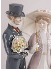 Lladro A Romantic Stroll