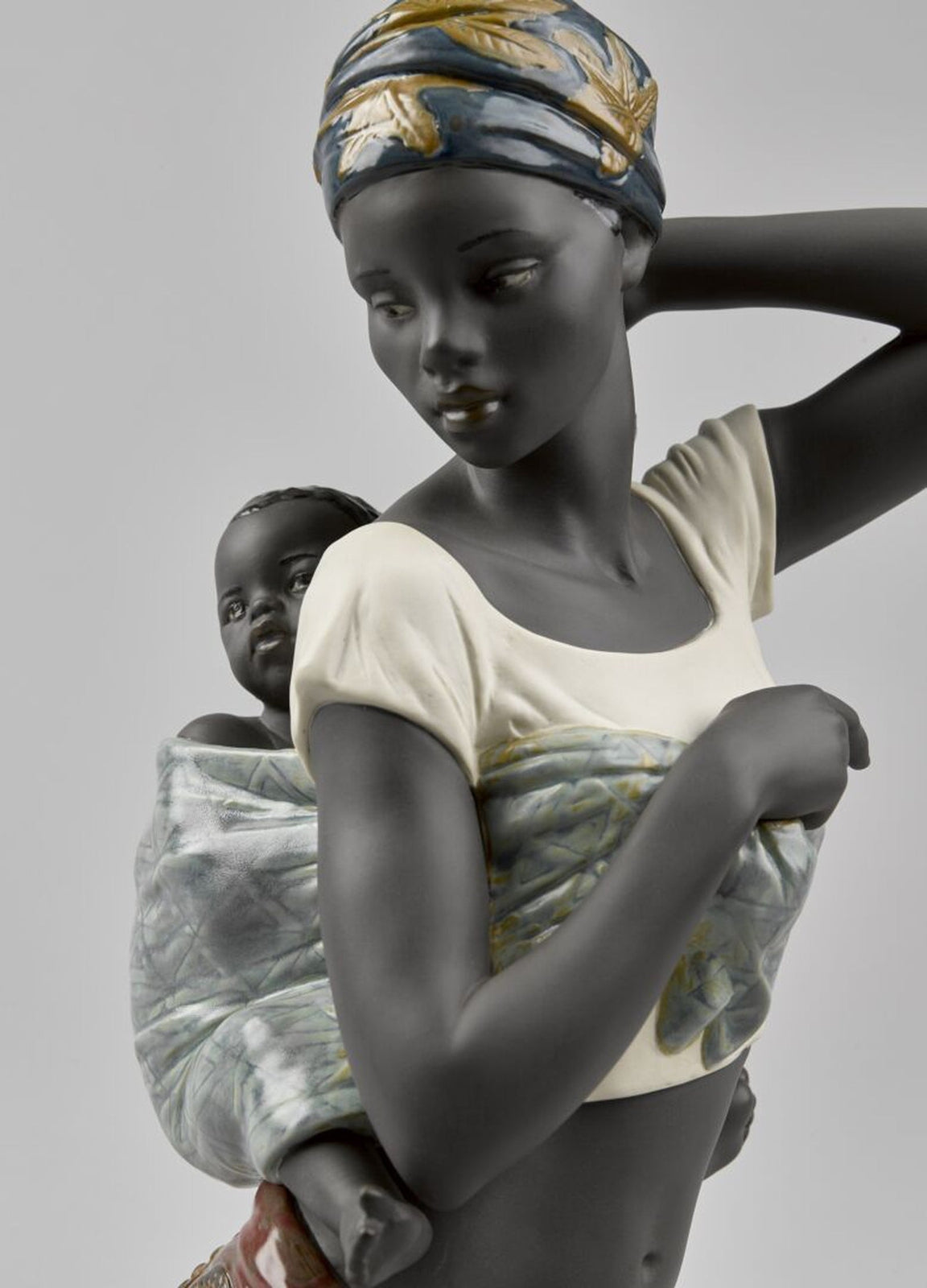 Lladro African Bond Mother Figurine