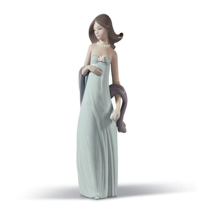 Finesse Woman Figurine - Lladro-USA