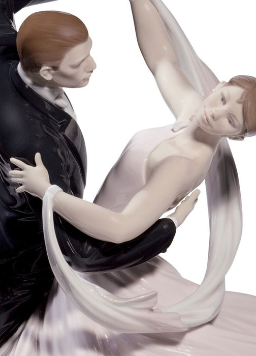 Lladro The Art Of Movement Dancers Figurine — Grayson Living