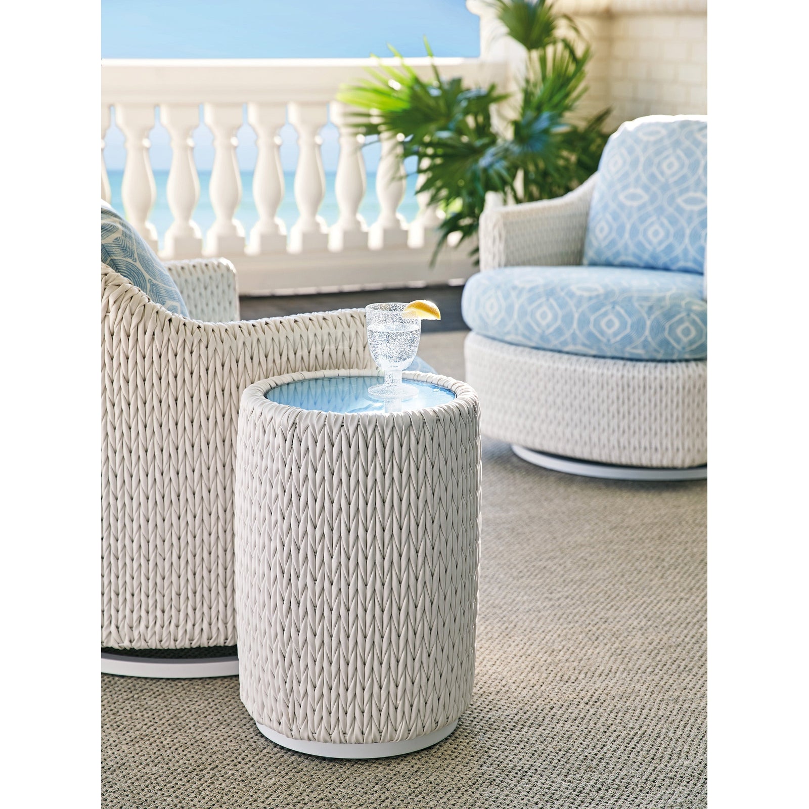 Tommy Bahama Outdoor Ocean Breeze Promenade Accent Table