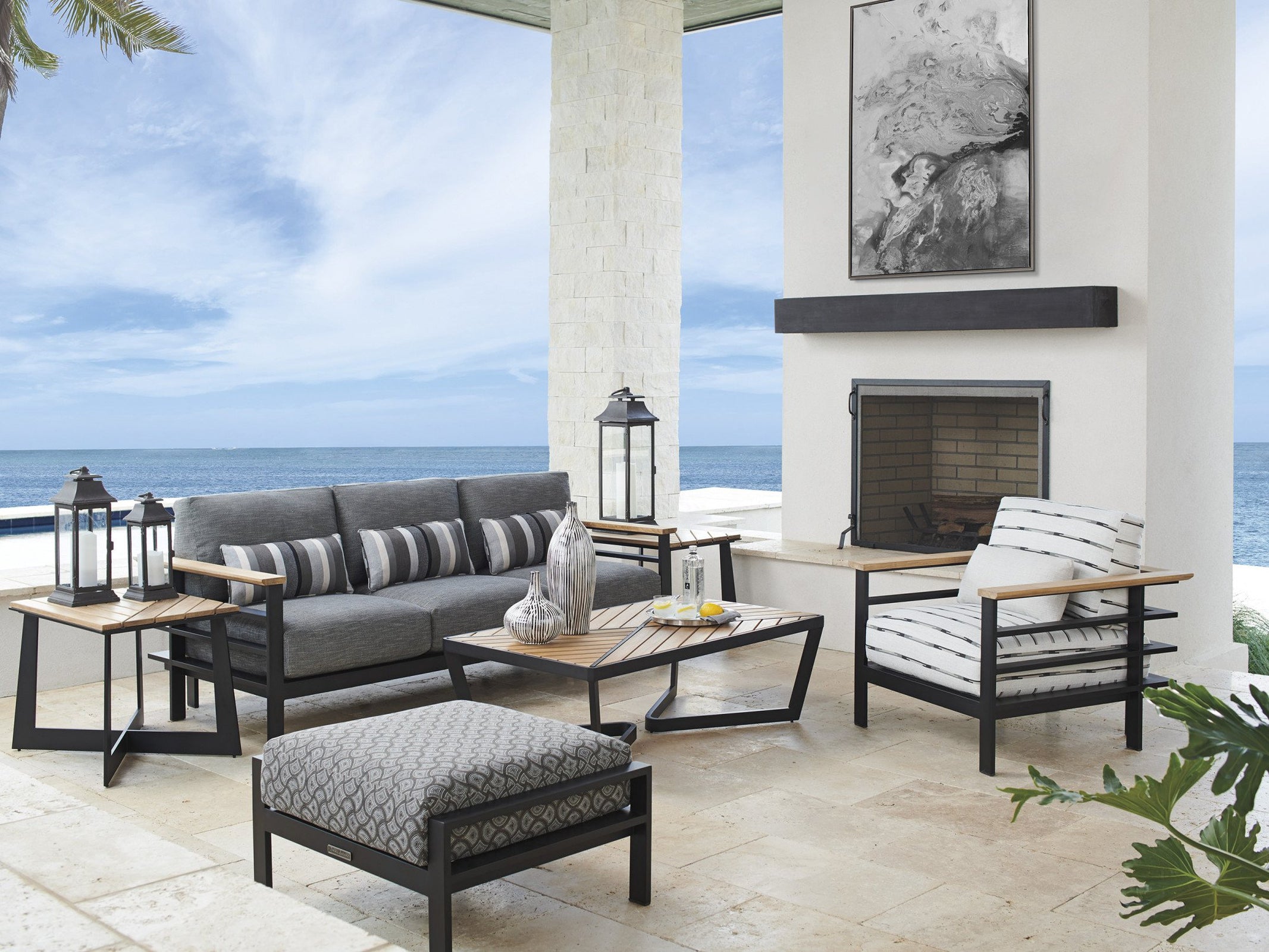 Tommy Bahama Outdoor South Beach Square End Table