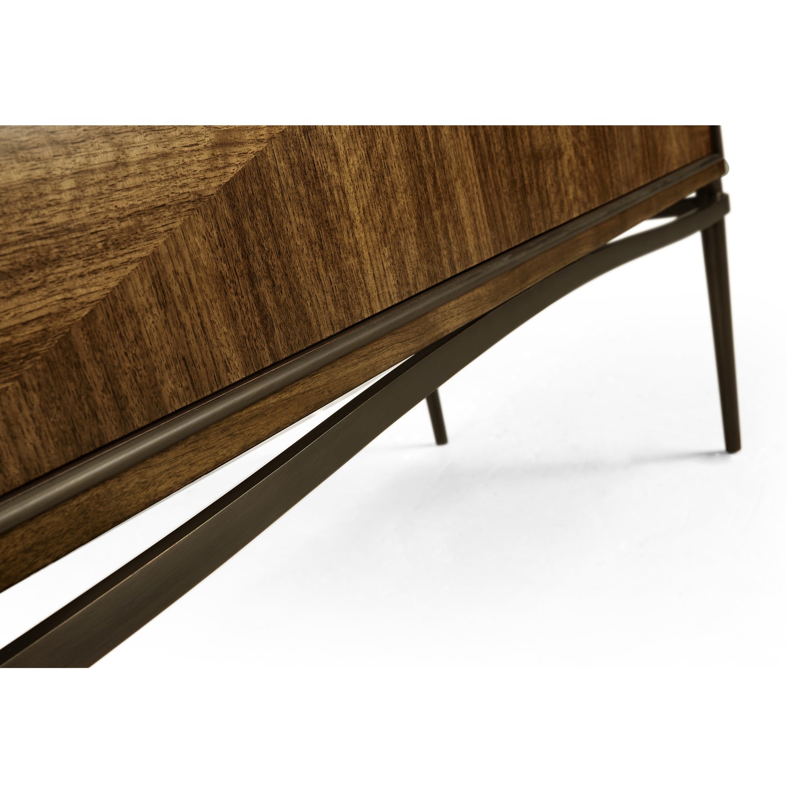 Jonathan Charles Toulouse Etagere