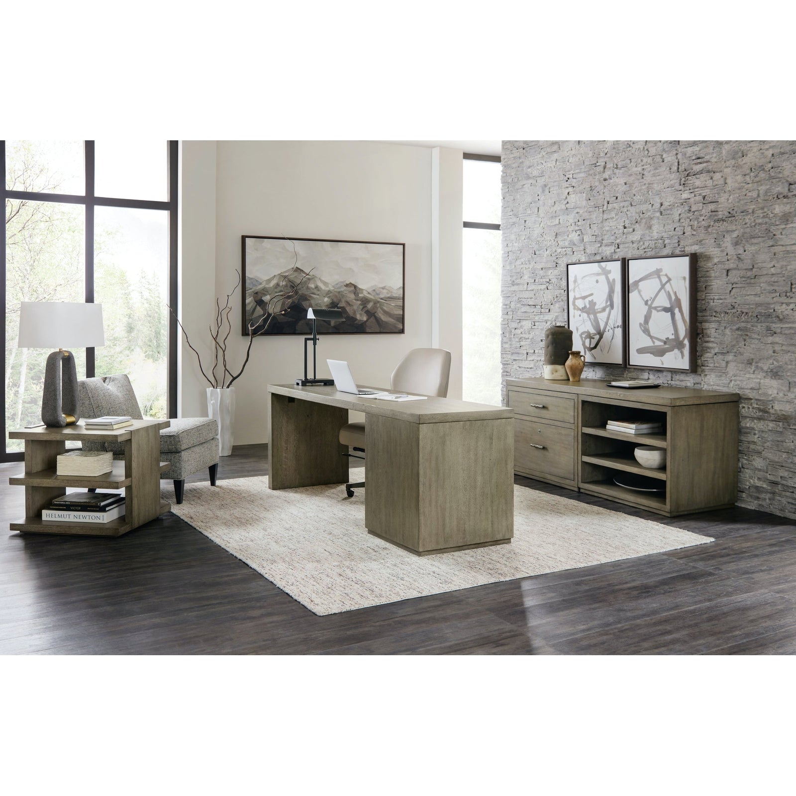 Hooker Furniture Linville Falls Overlook Trails End Table