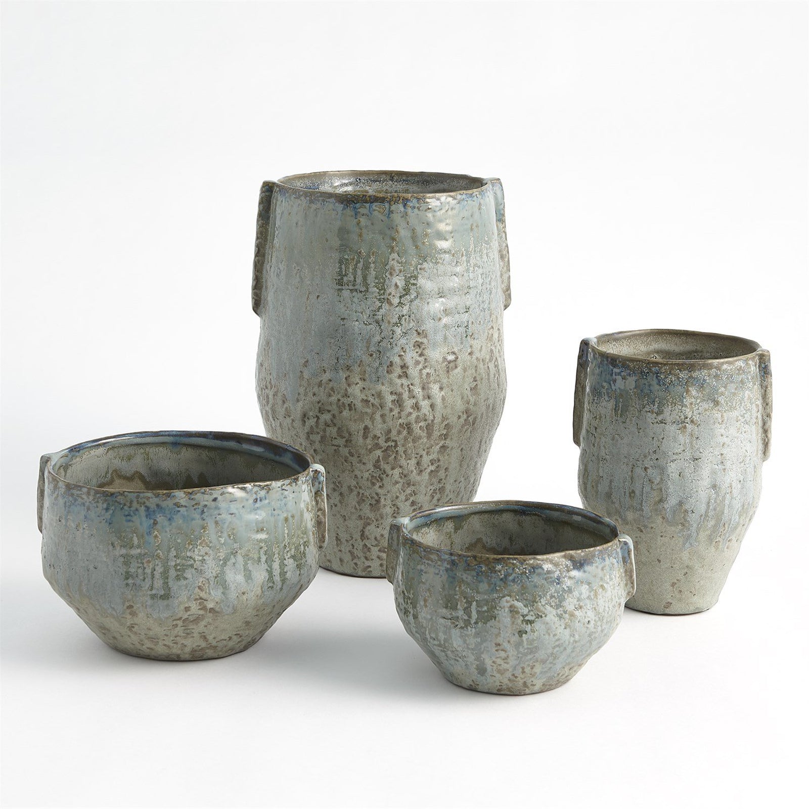Global Views Pinch Pot Planter Reactive Seaform