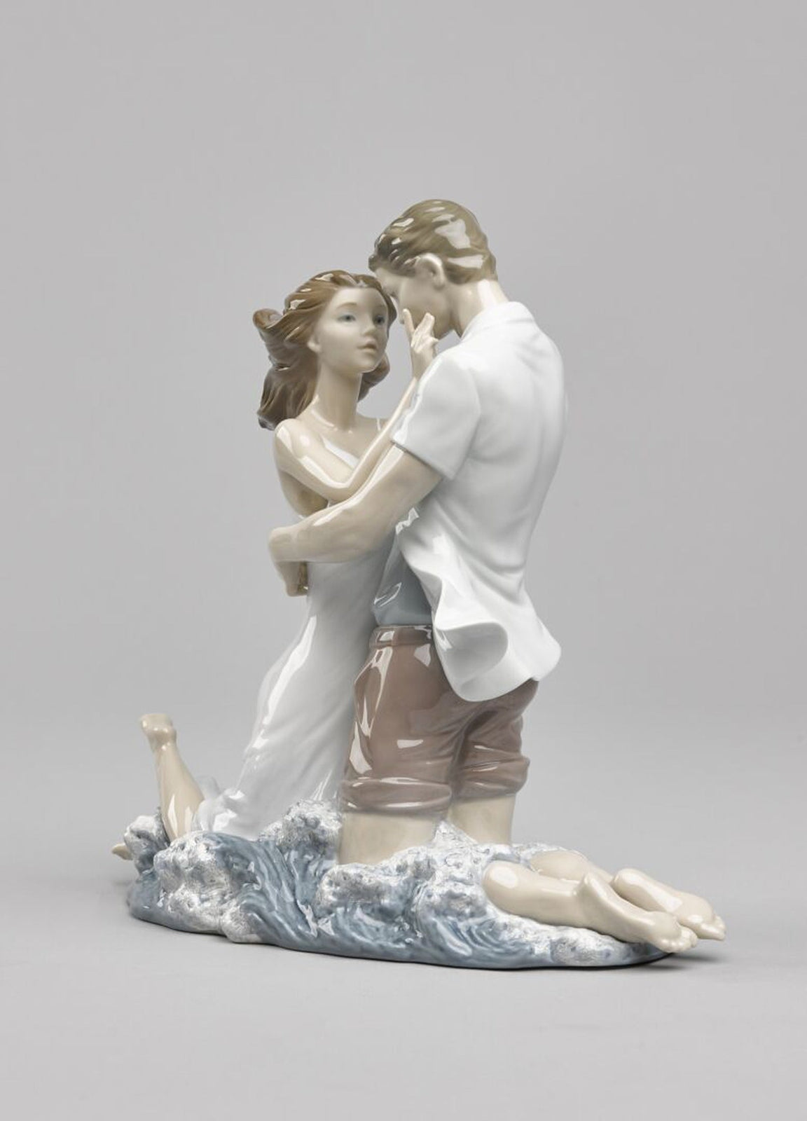 Lladro The Thrill of Love Couple Figurine