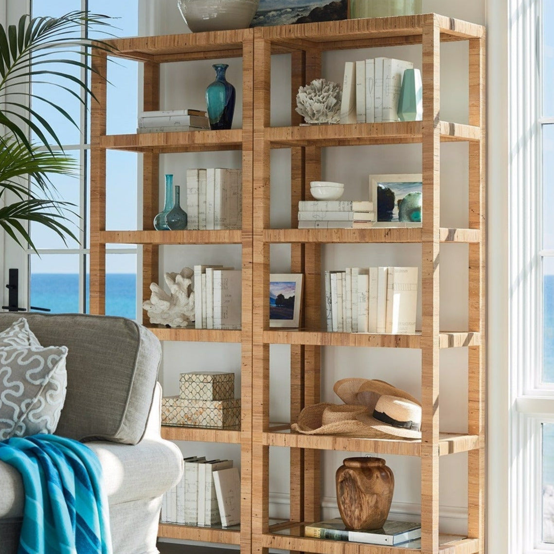 Universal Furniture Coastal Living Long Key Etagere