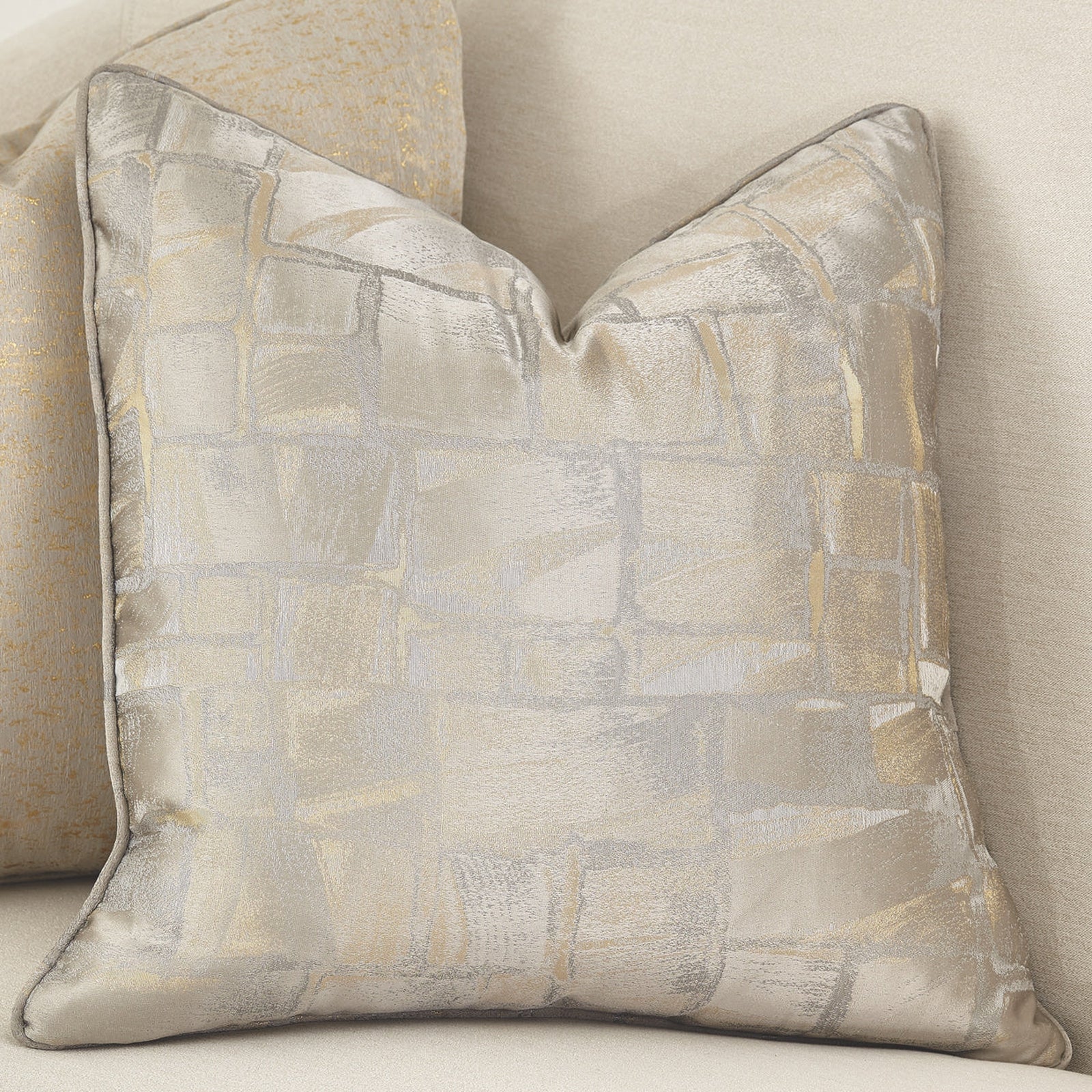 Michael Amini La Rachelle Sofa
