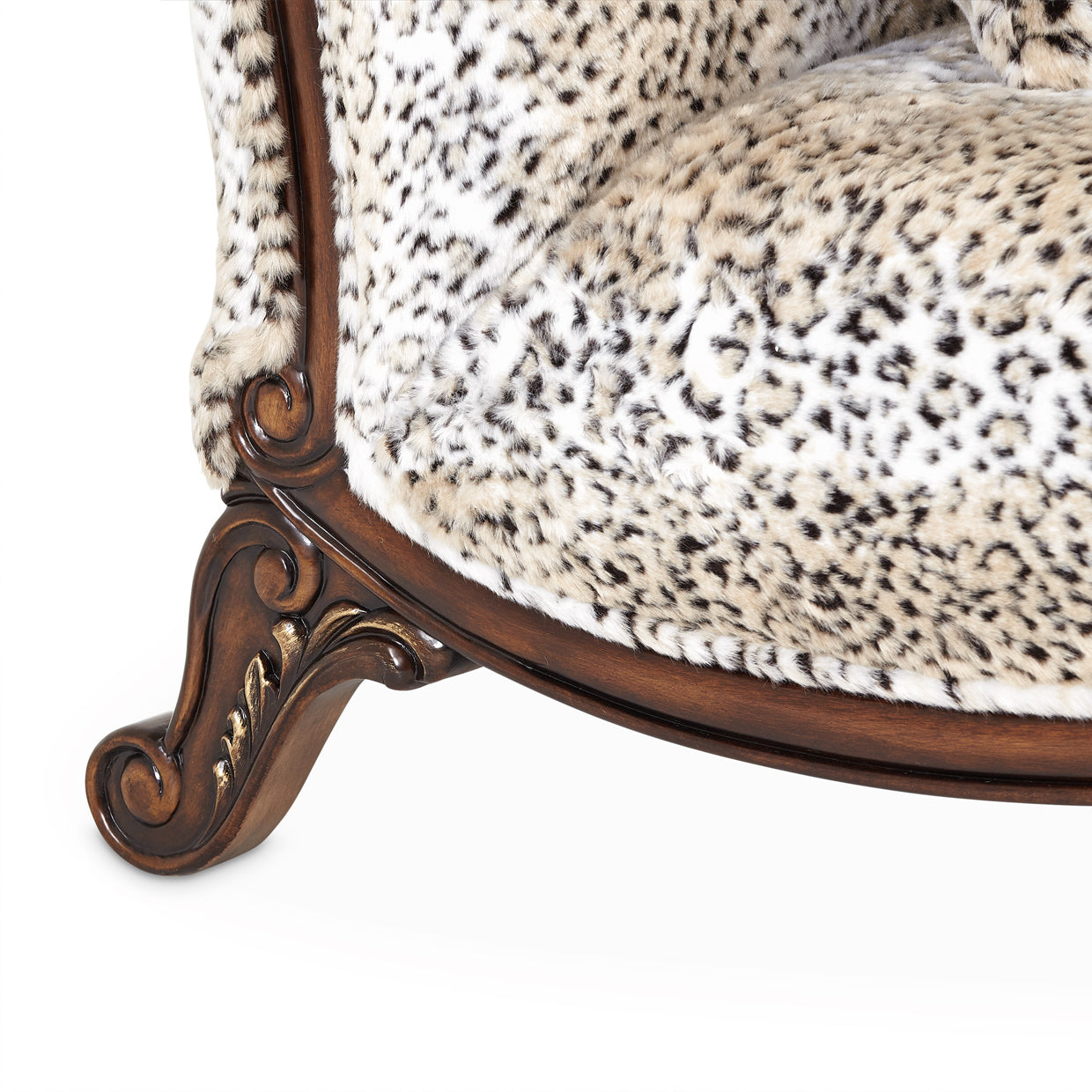 Michael Amini Chamberi Chaise