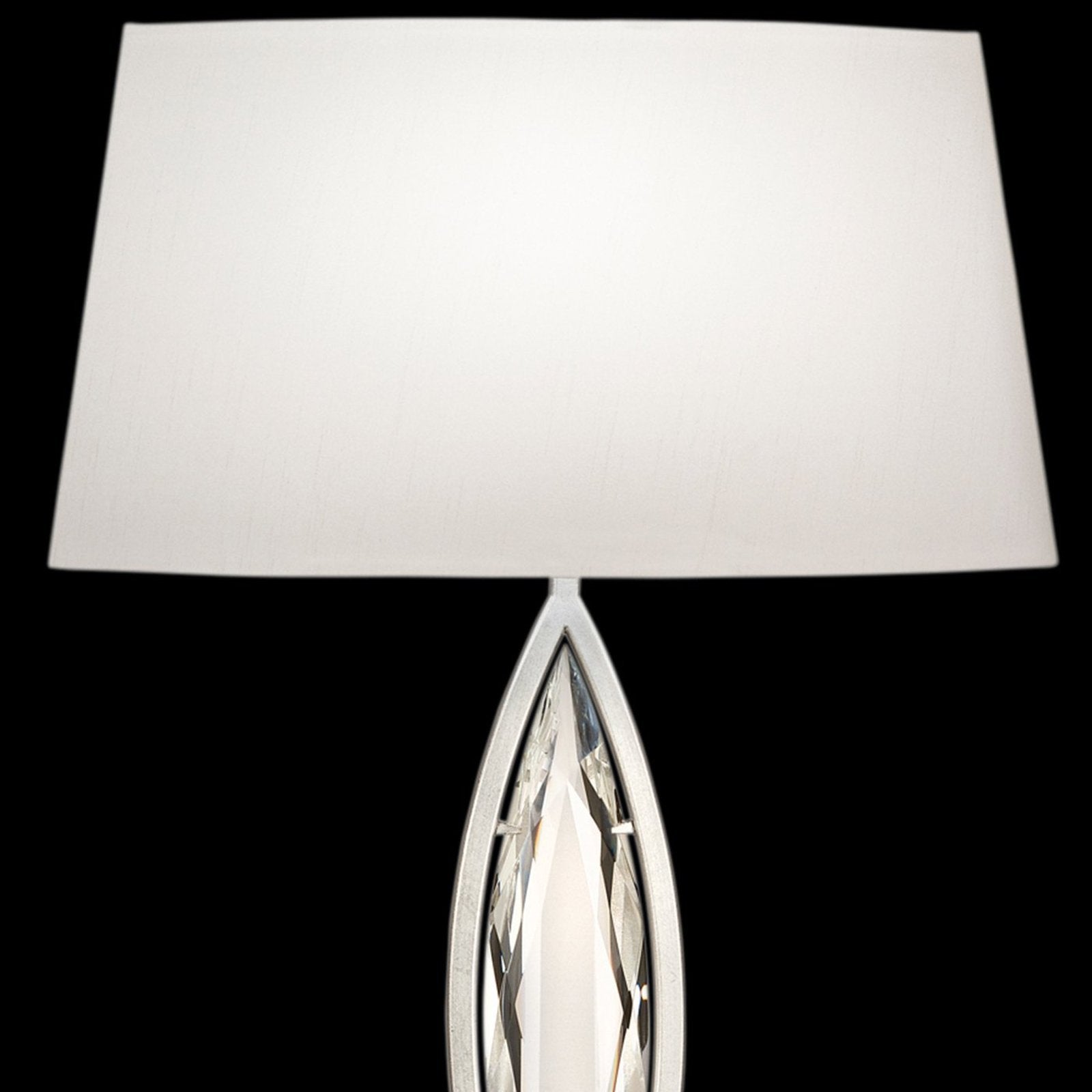 Fine Art Marquise 29
