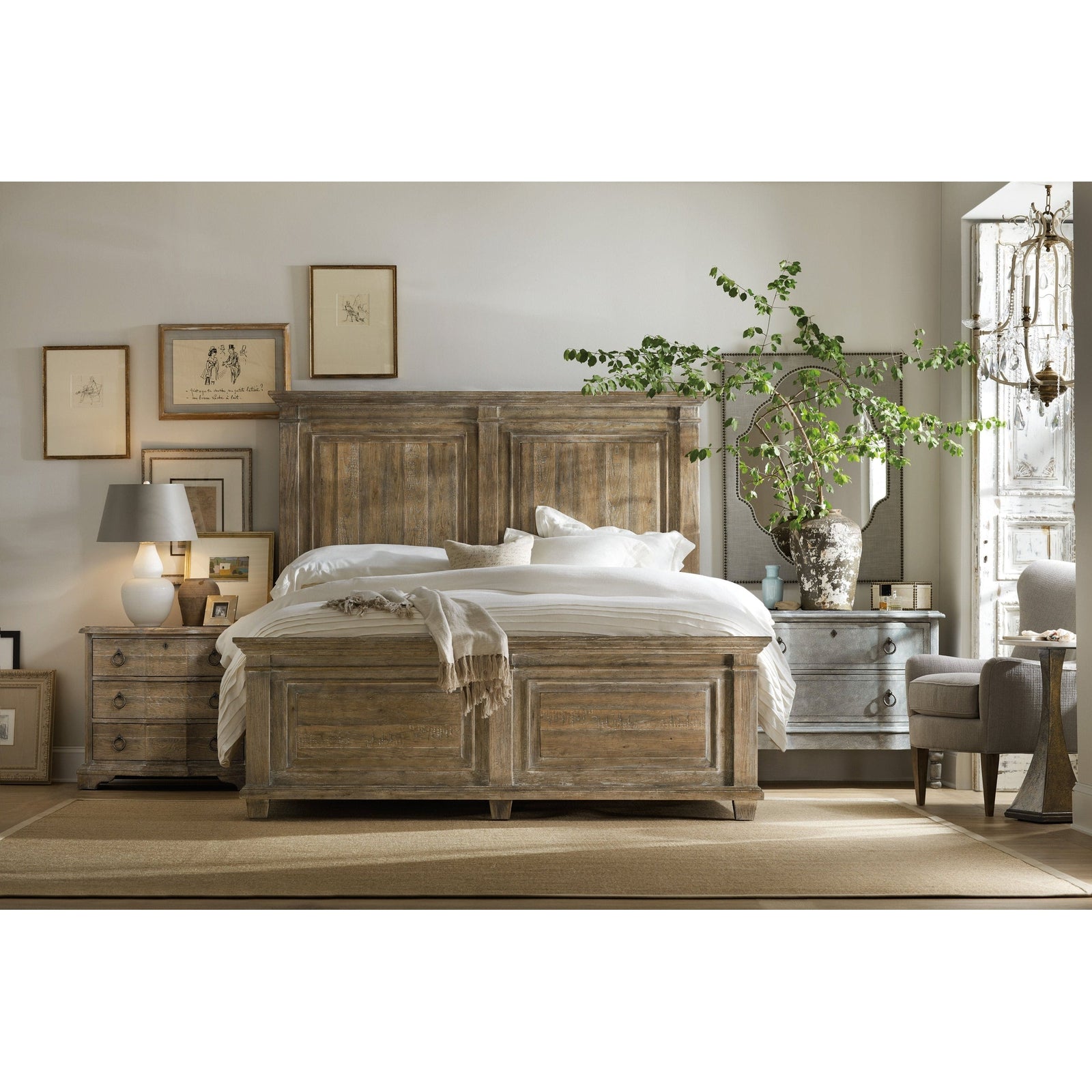 Hooker Furniture Boheme Laurier Panel Bed