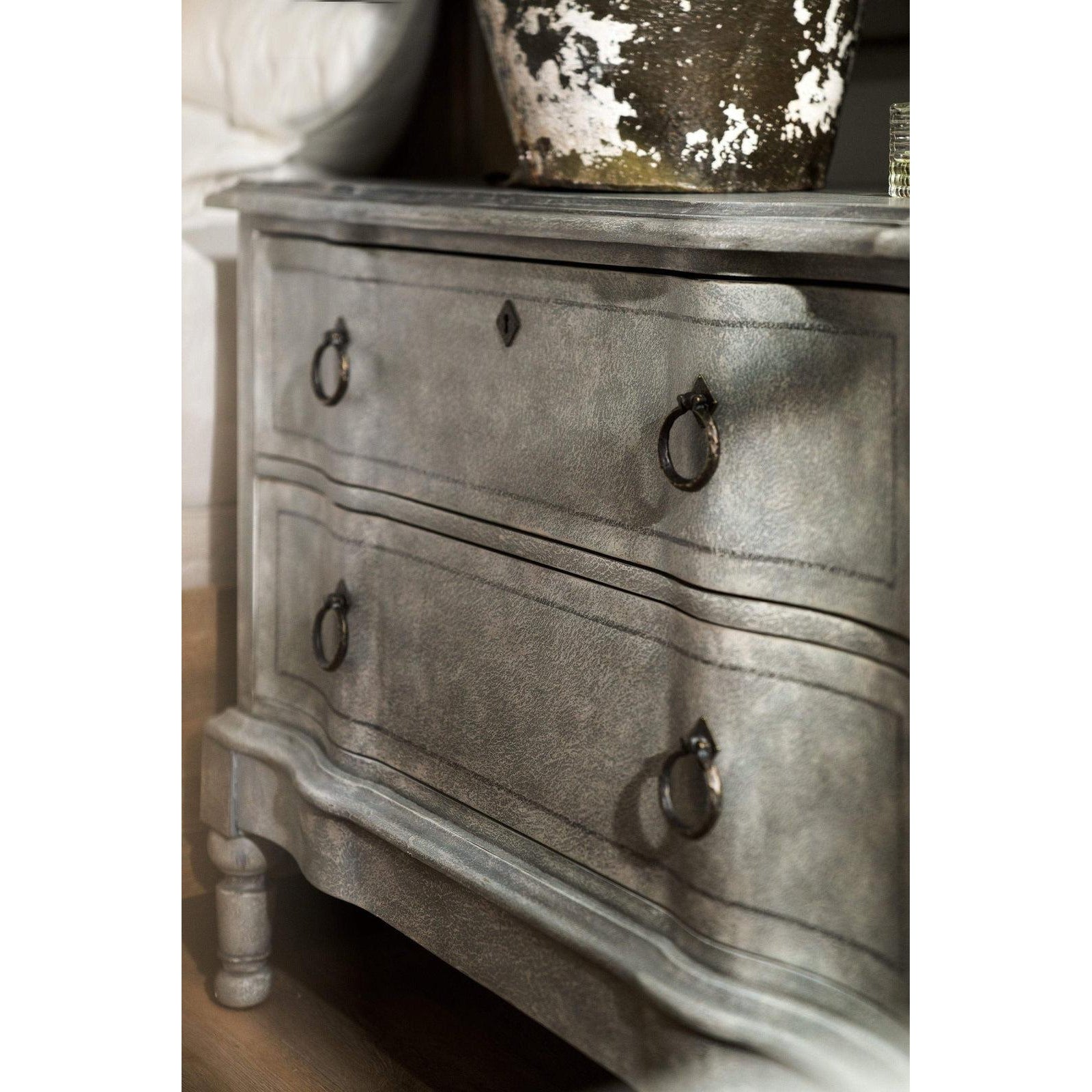 Hooker Furniture Boheme Verbena Bachelors Chest