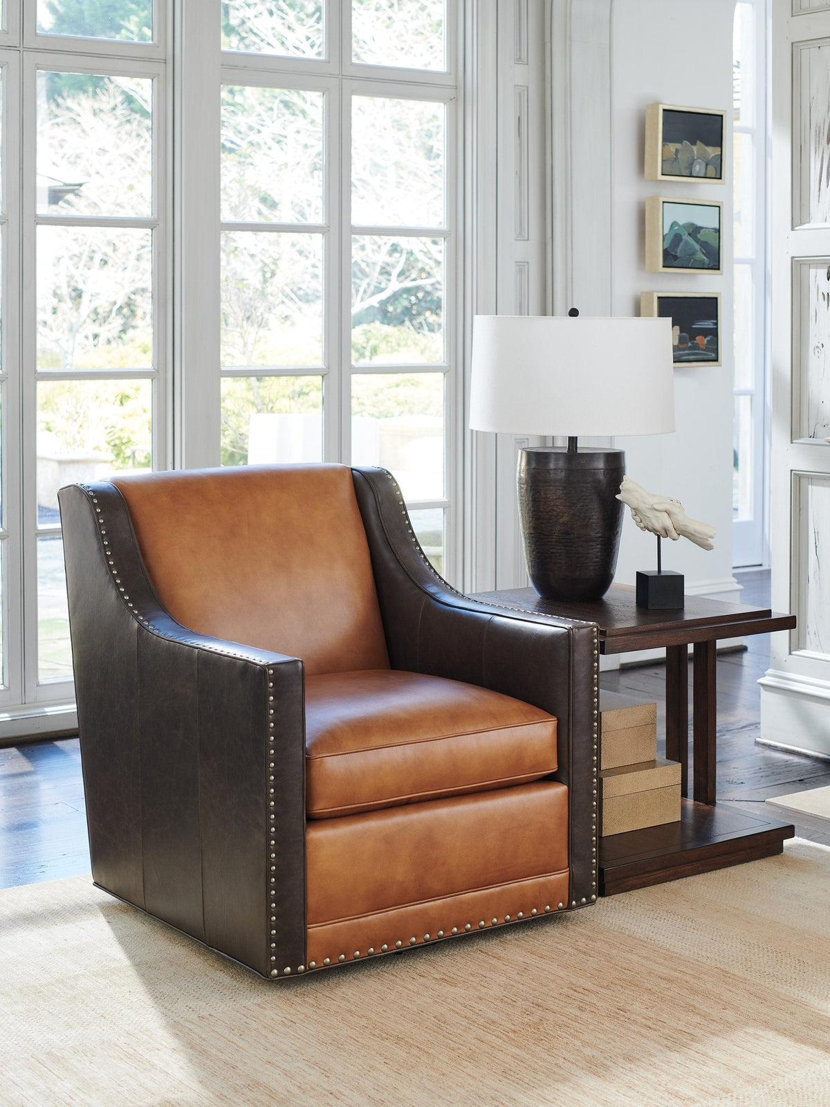 Lexington Upholstery Silverado Hayward Leather Swivel Chair