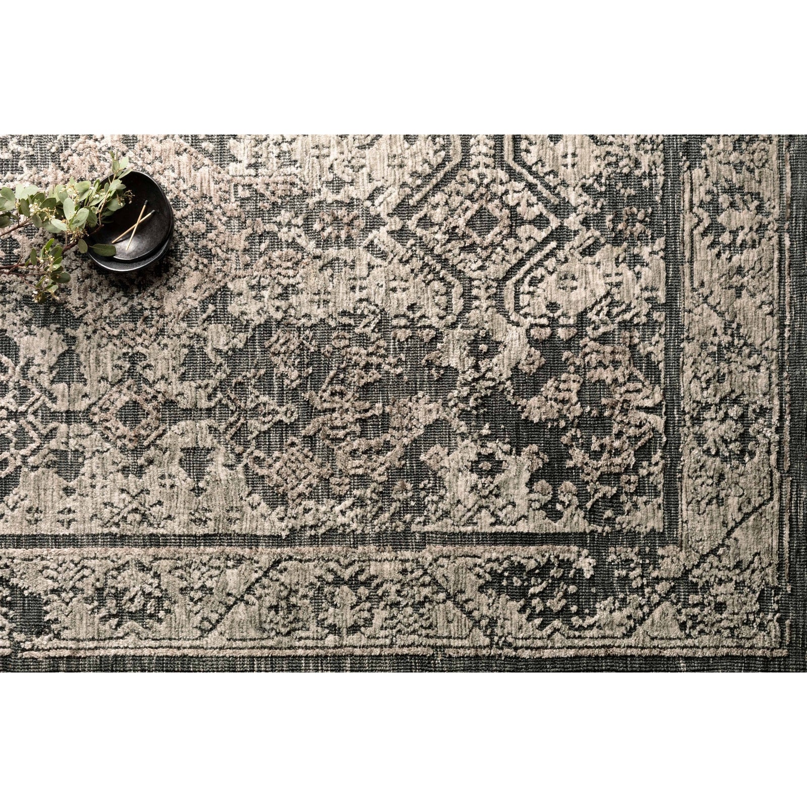 Loloi Magnolia Home Lindsay LIS-04 Rug in Charcoal / Beige